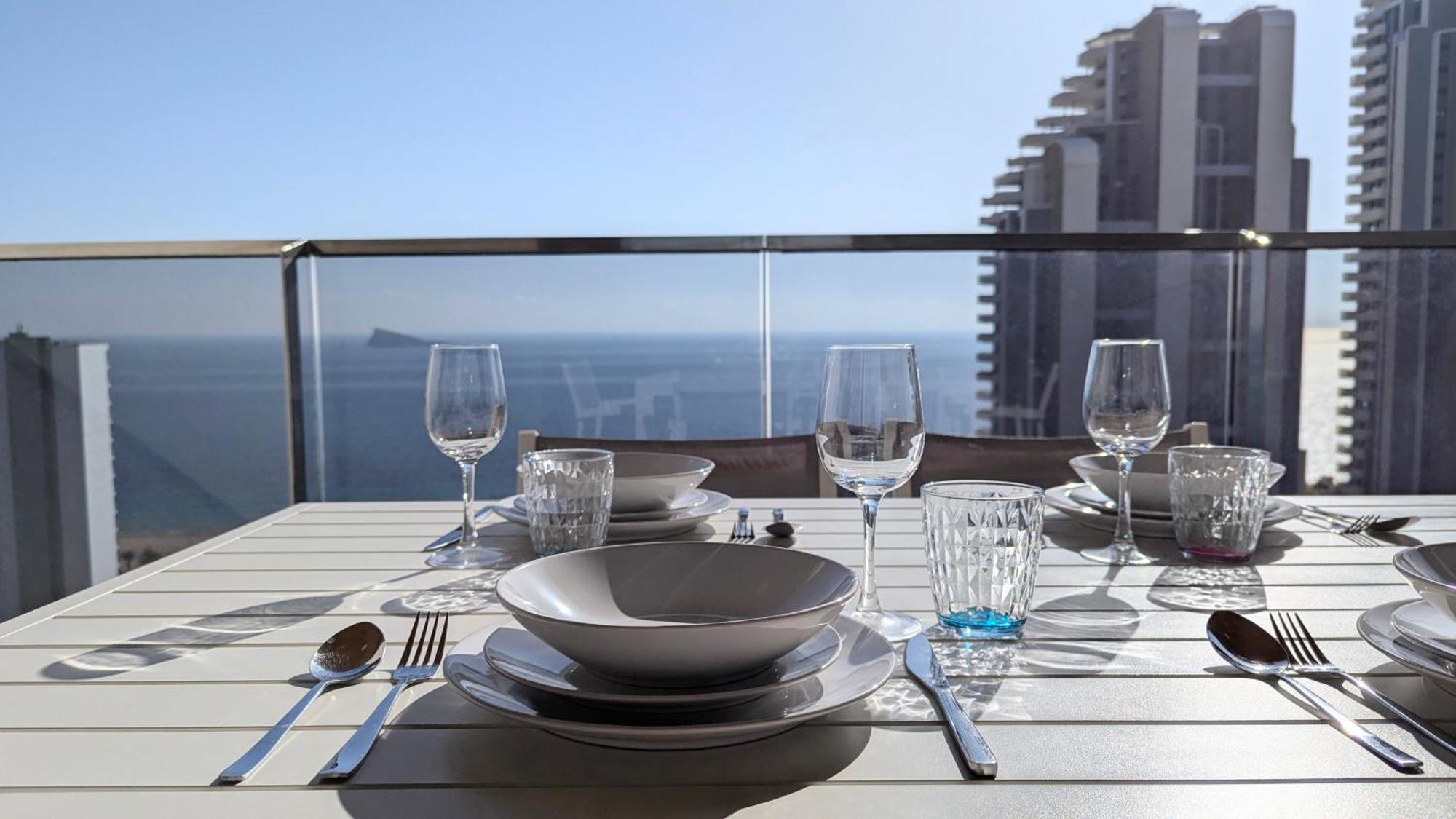 Sunset Waves Retreat Benidorm
