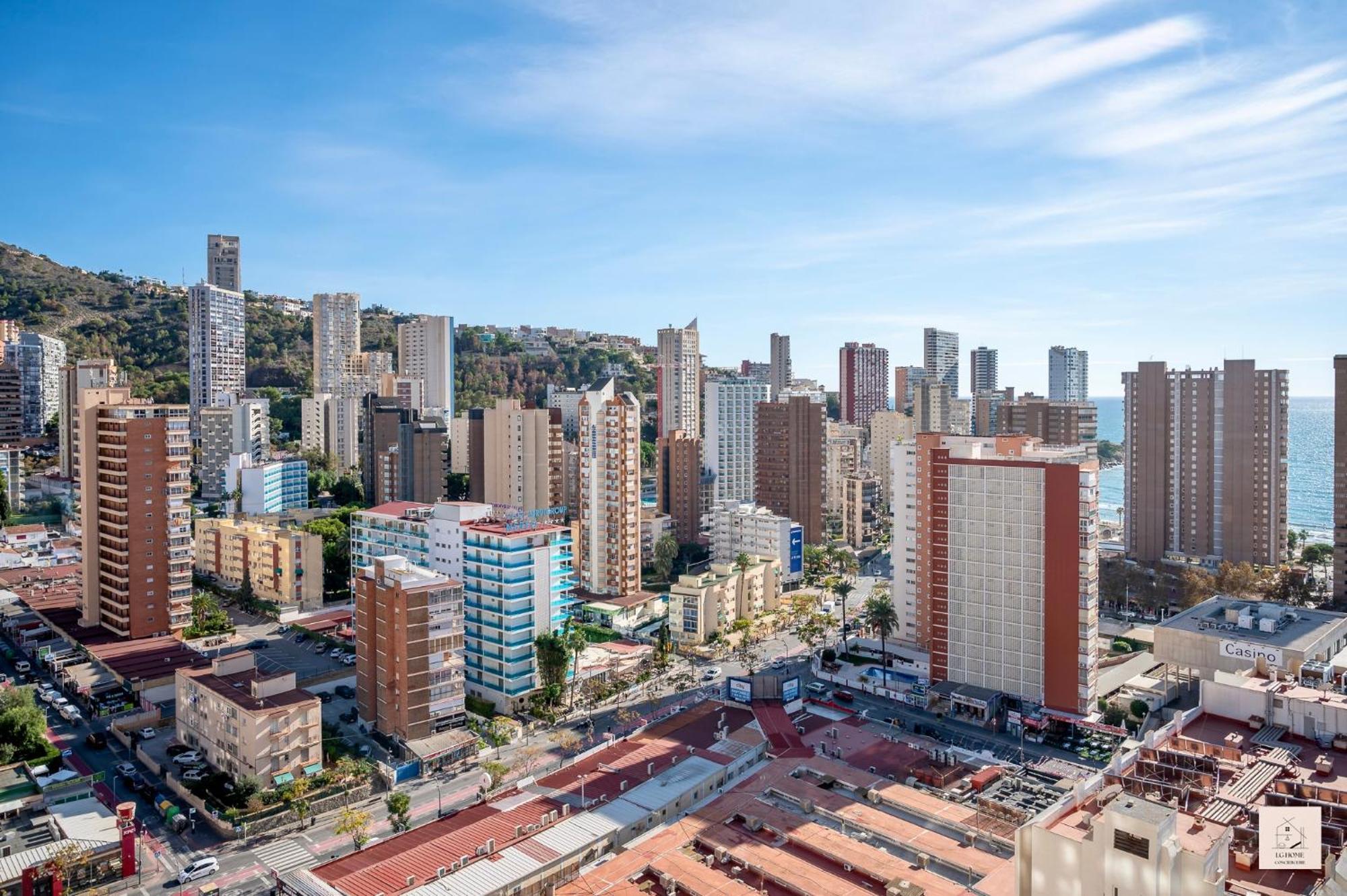 Mael Avec Piscine Et Jolie Vue * Benidorm
