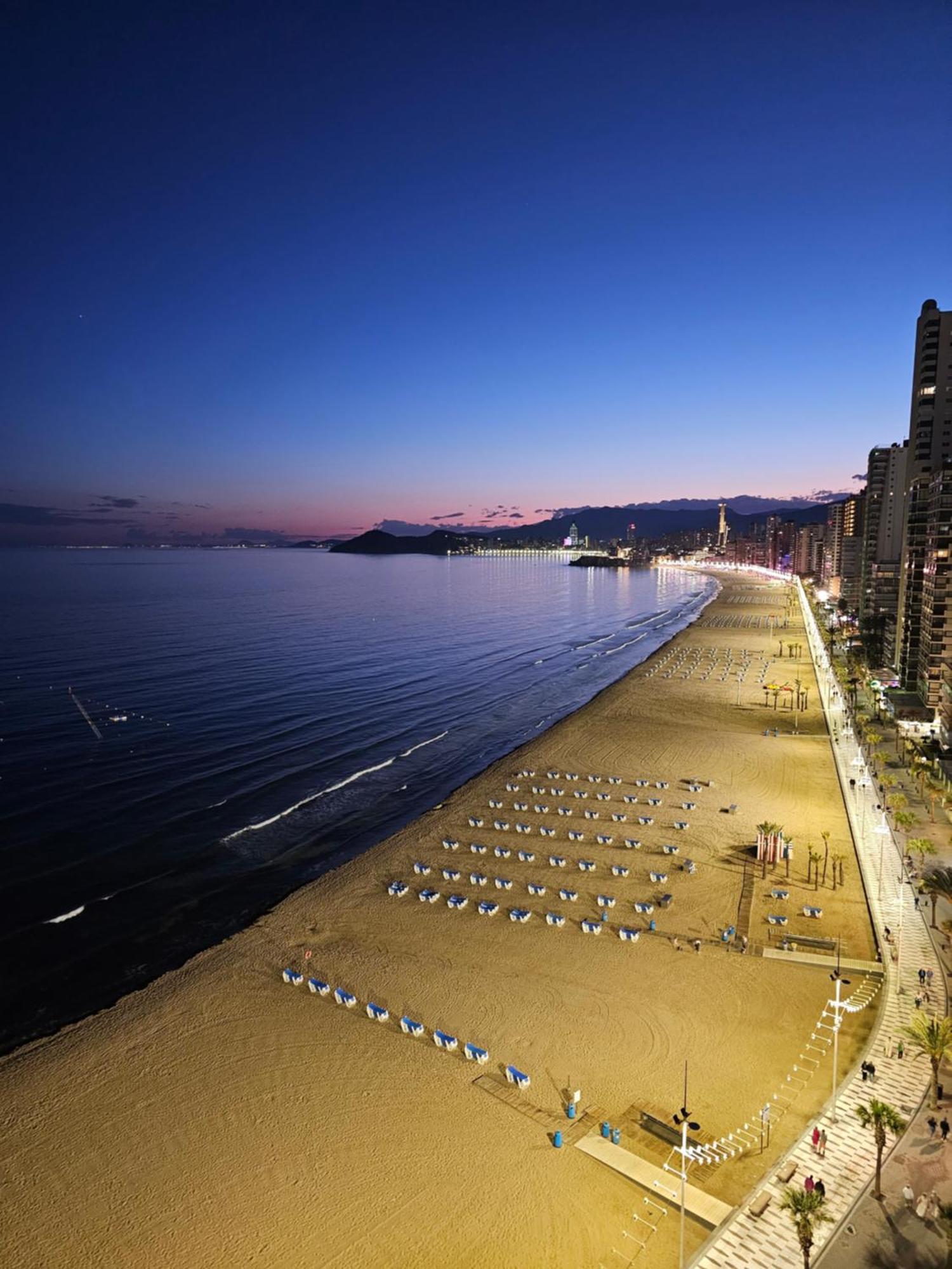 Levante Enrique Apartment