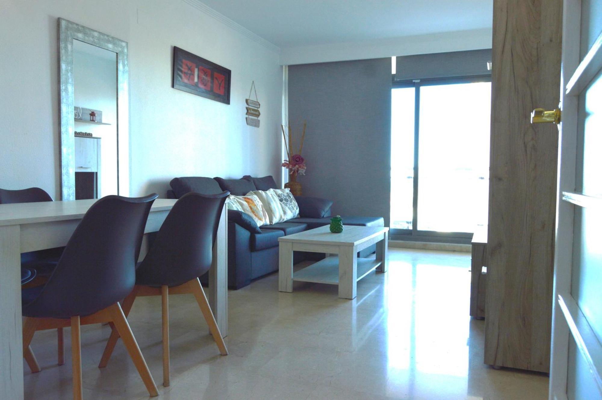 Tu Paraiso Costero En Playa De Poniente, Vistas Al Mar, Arena Dorada Y Un Entorno De Lujo Benidorm