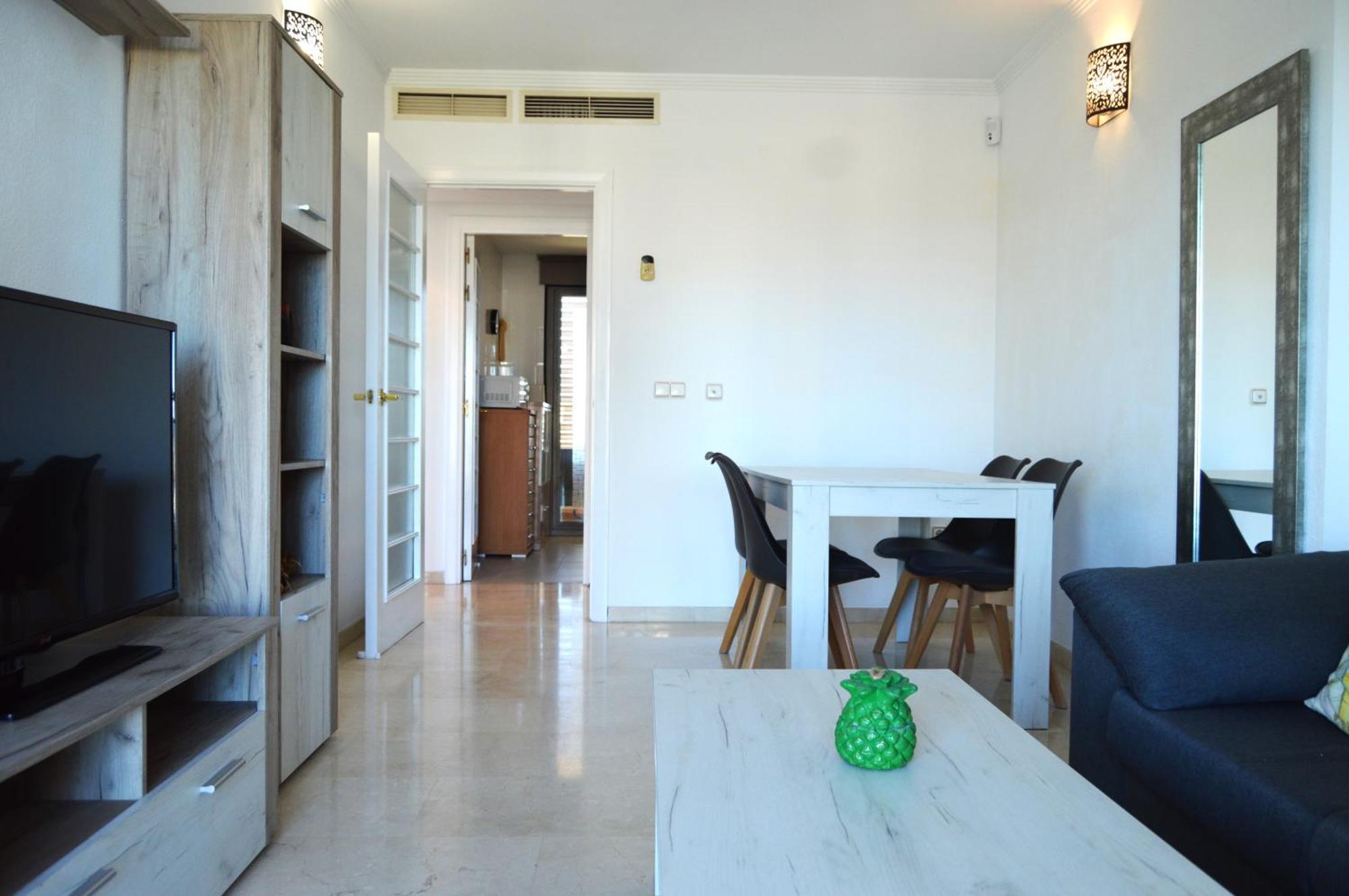 Tu Paraiso Costero En Playa De Poniente, Vistas Al Mar, Arena Dorada Y Un Entorno De Lujo Apartment *