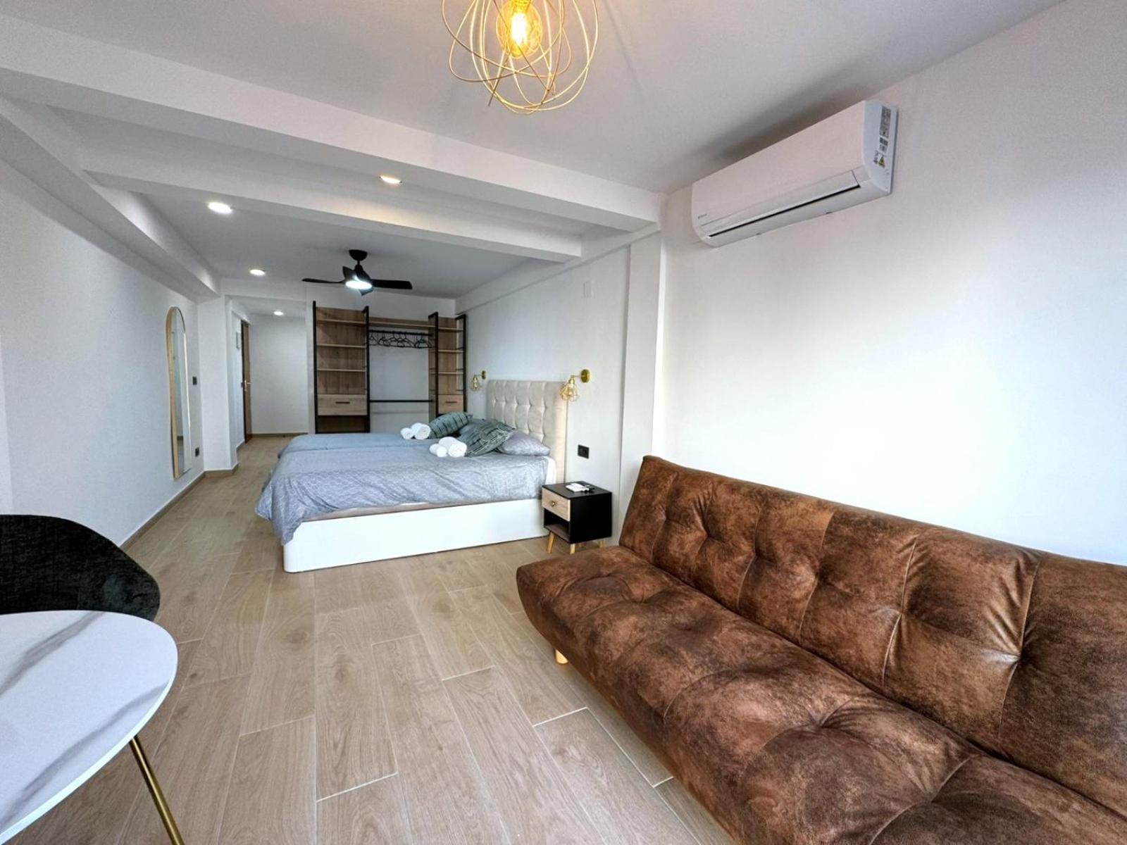 Apartment Albatros 18 *