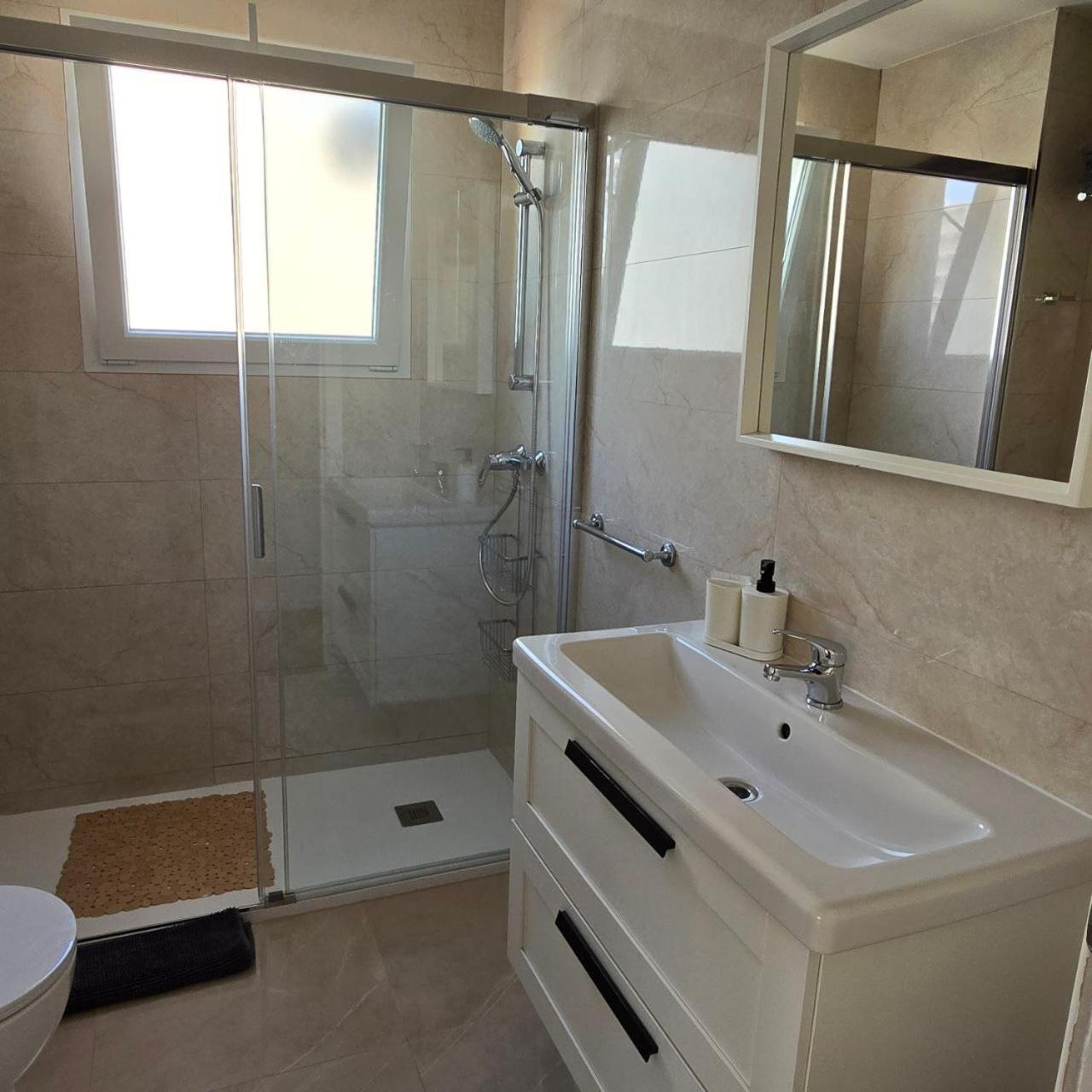 Apartamento Mucho Gusto Coblanca 3