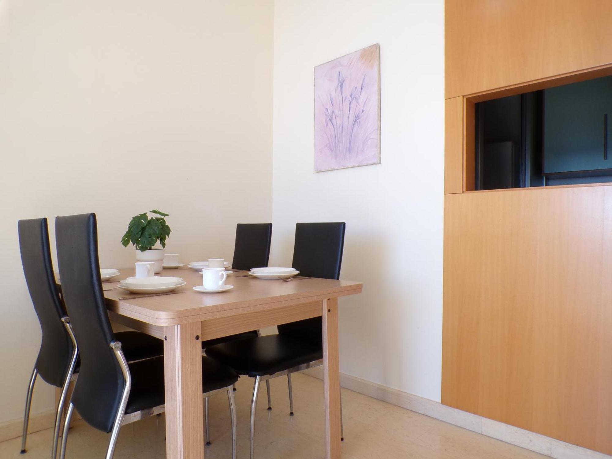 Apartment Con Jacuzzi, Sauna, Gimnasio Y Piscina Enfrente Del Mar Benidorm