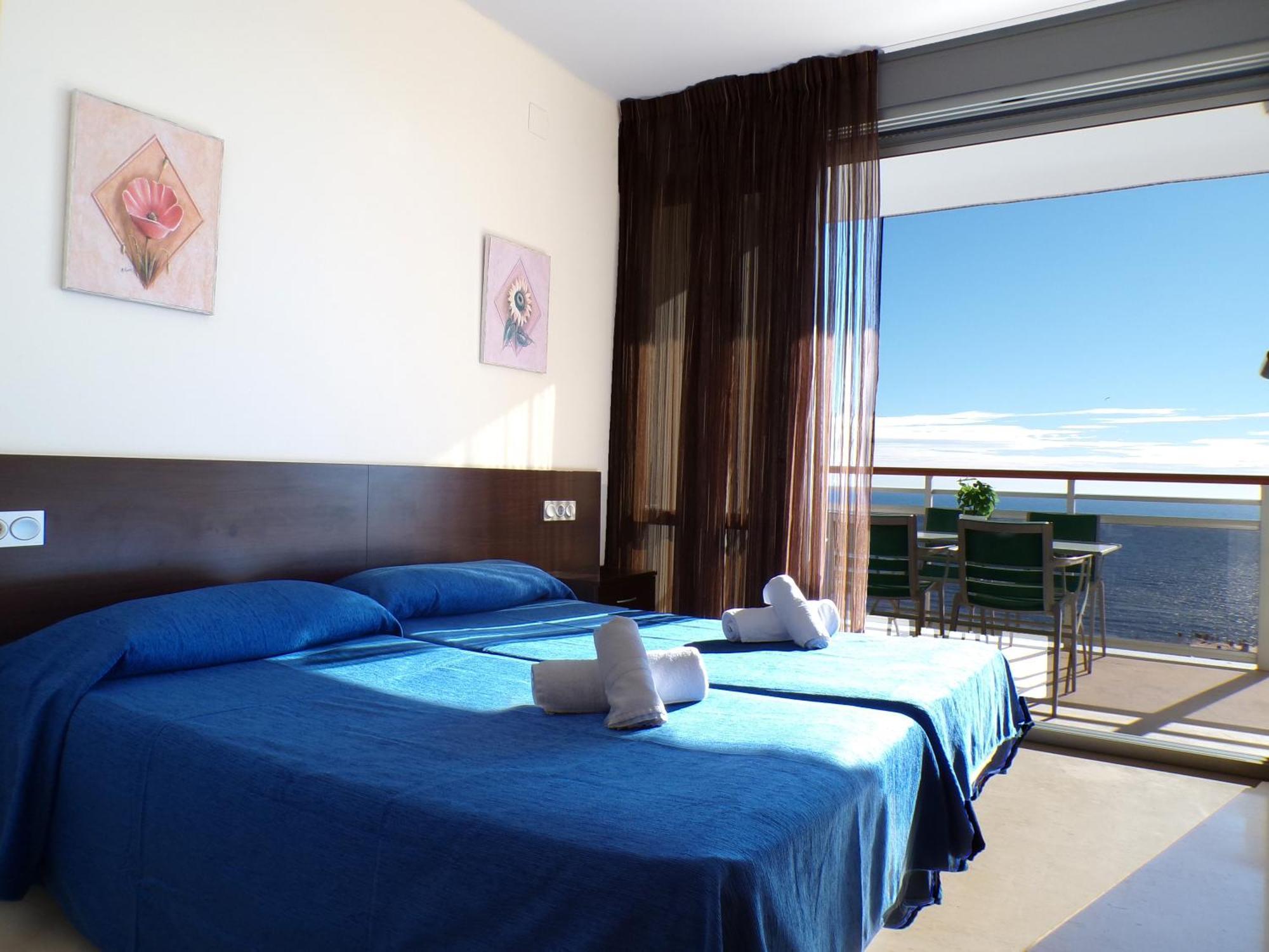 Con Jacuzzi, Sauna, Gimnasio Y Piscina Enfrente Del Mar Apartment Benidorm