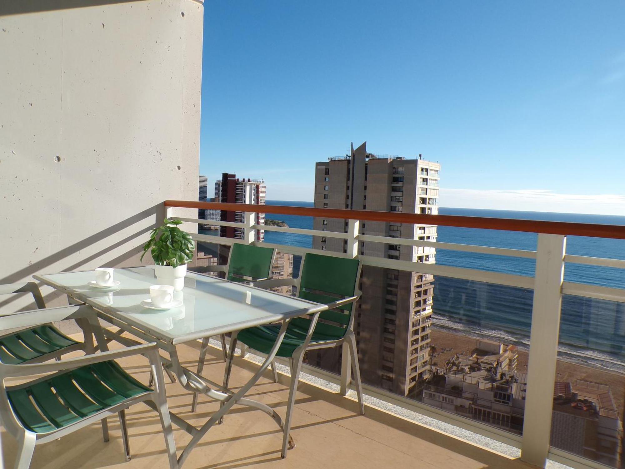Apartment Con Jacuzzi, Sauna, Gimnasio Y Piscina Enfrente Del Mar