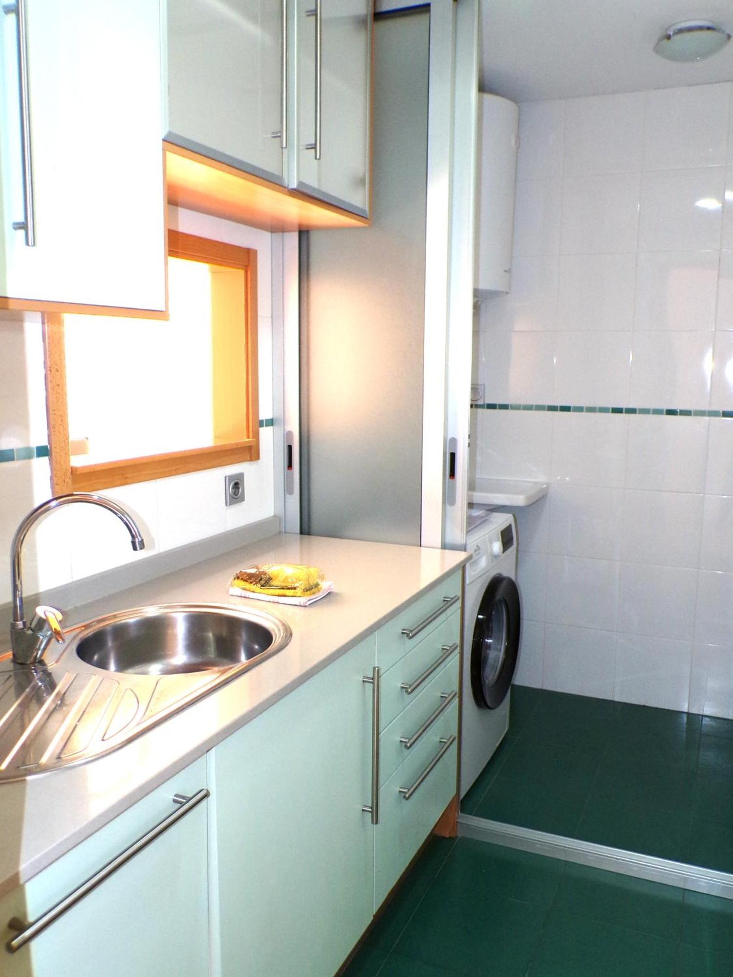 Con Jacuzzi, Sauna, Gimnasio Y Piscina Enfrente Del Mar * Benidorm