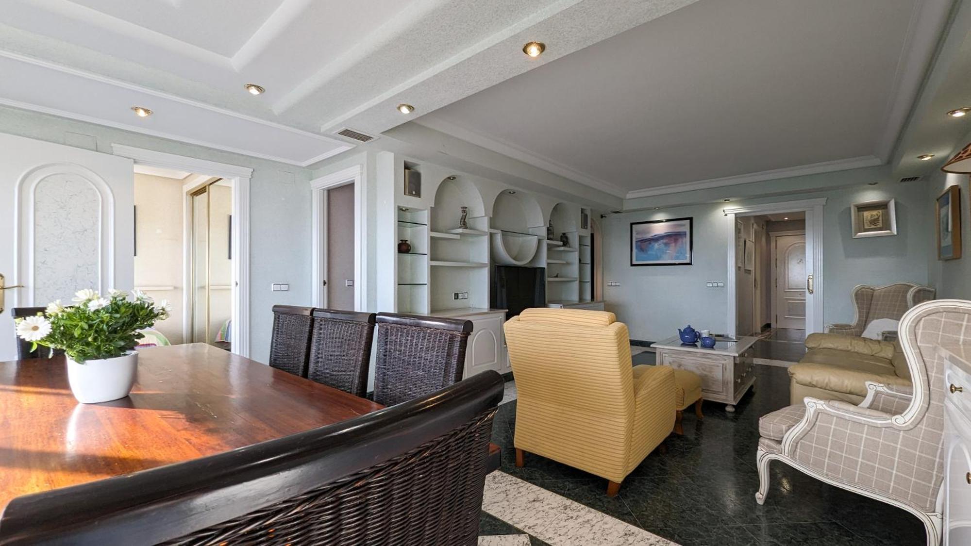 Apartment Coblanca Sea Front *