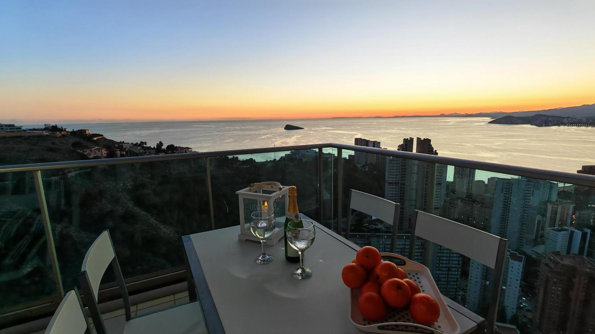 Slyline Planta 34 Increilbles Vistas Al Mar * Benidorm