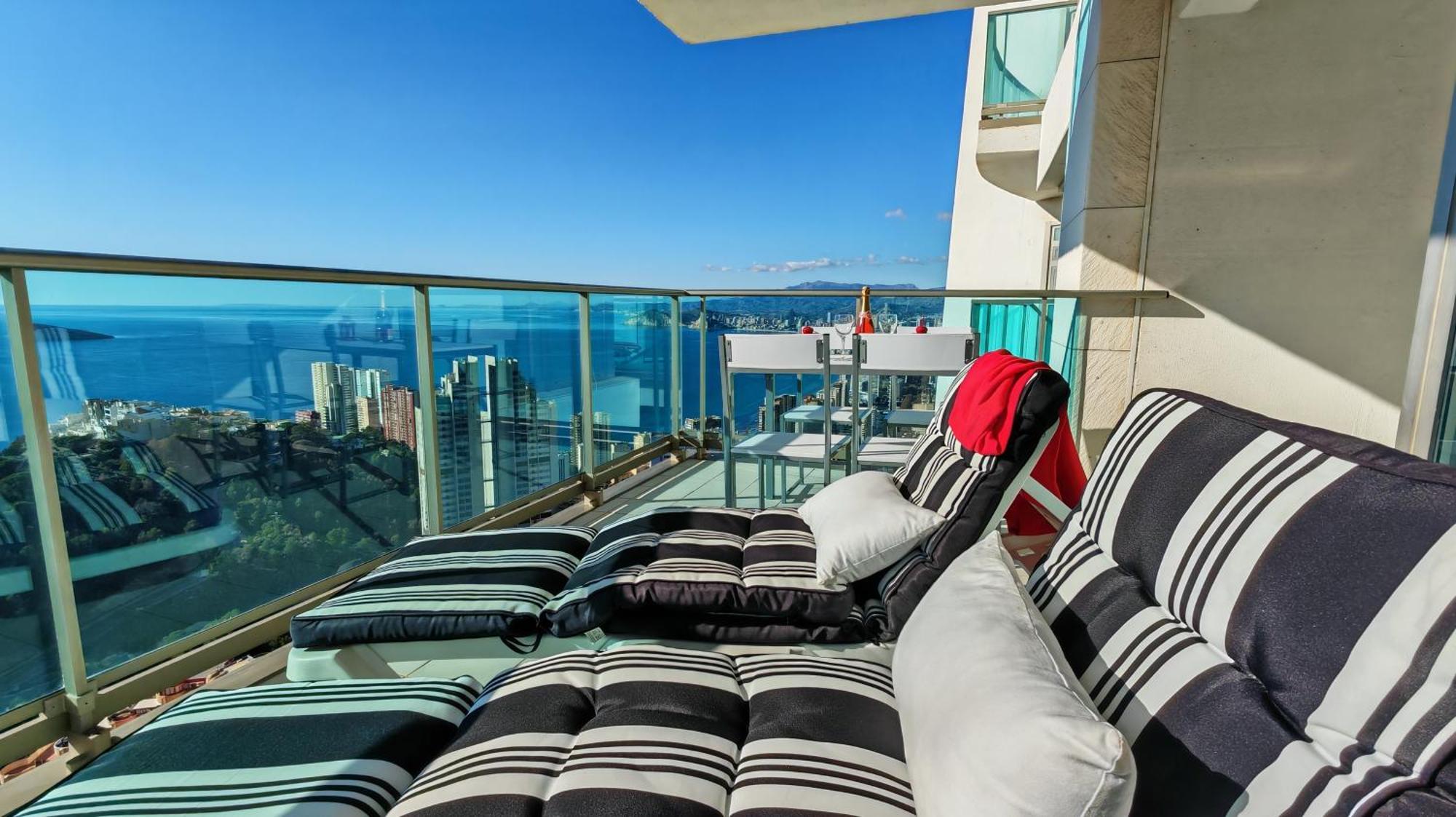Slyline Planta 34 Increilbles Vistas Al Mar Benidorm