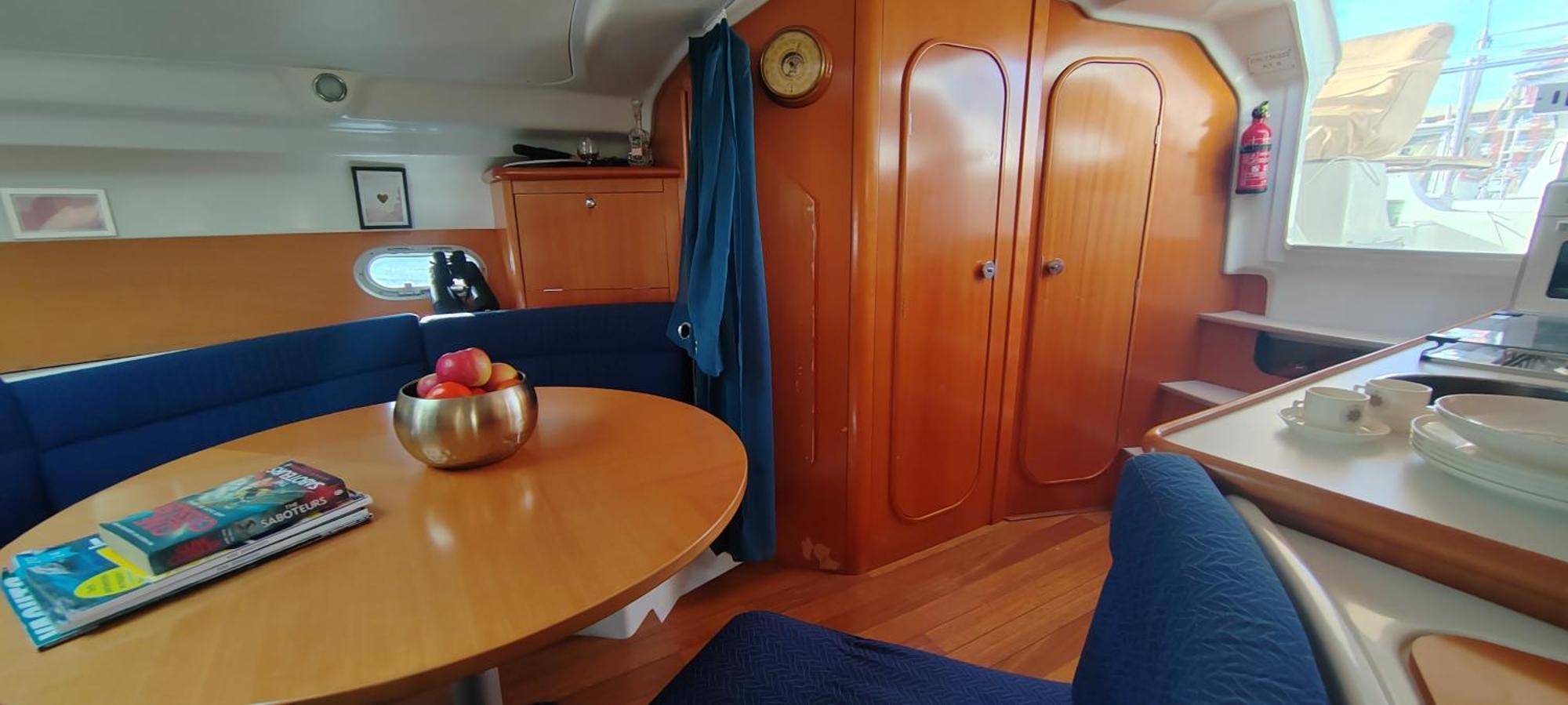 Botel Motor Yacht Alicante