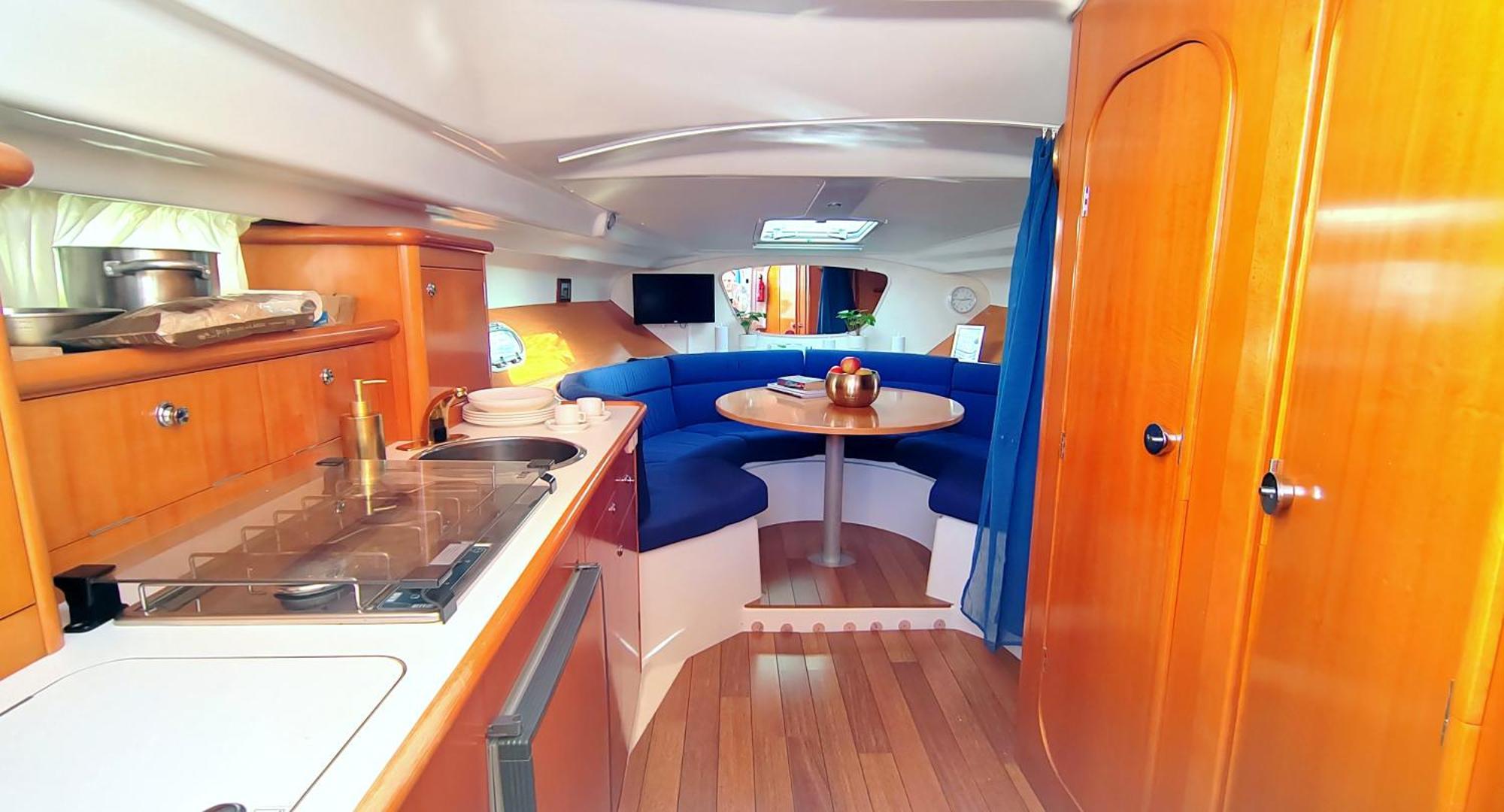 Motor Yacht Alicante *