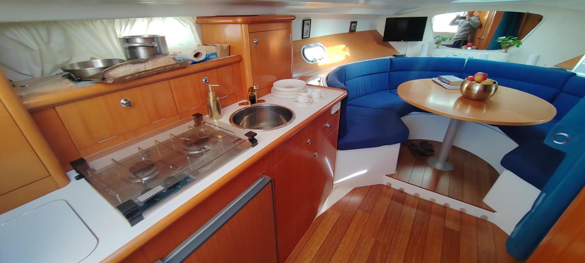 Motor Yacht Alicante