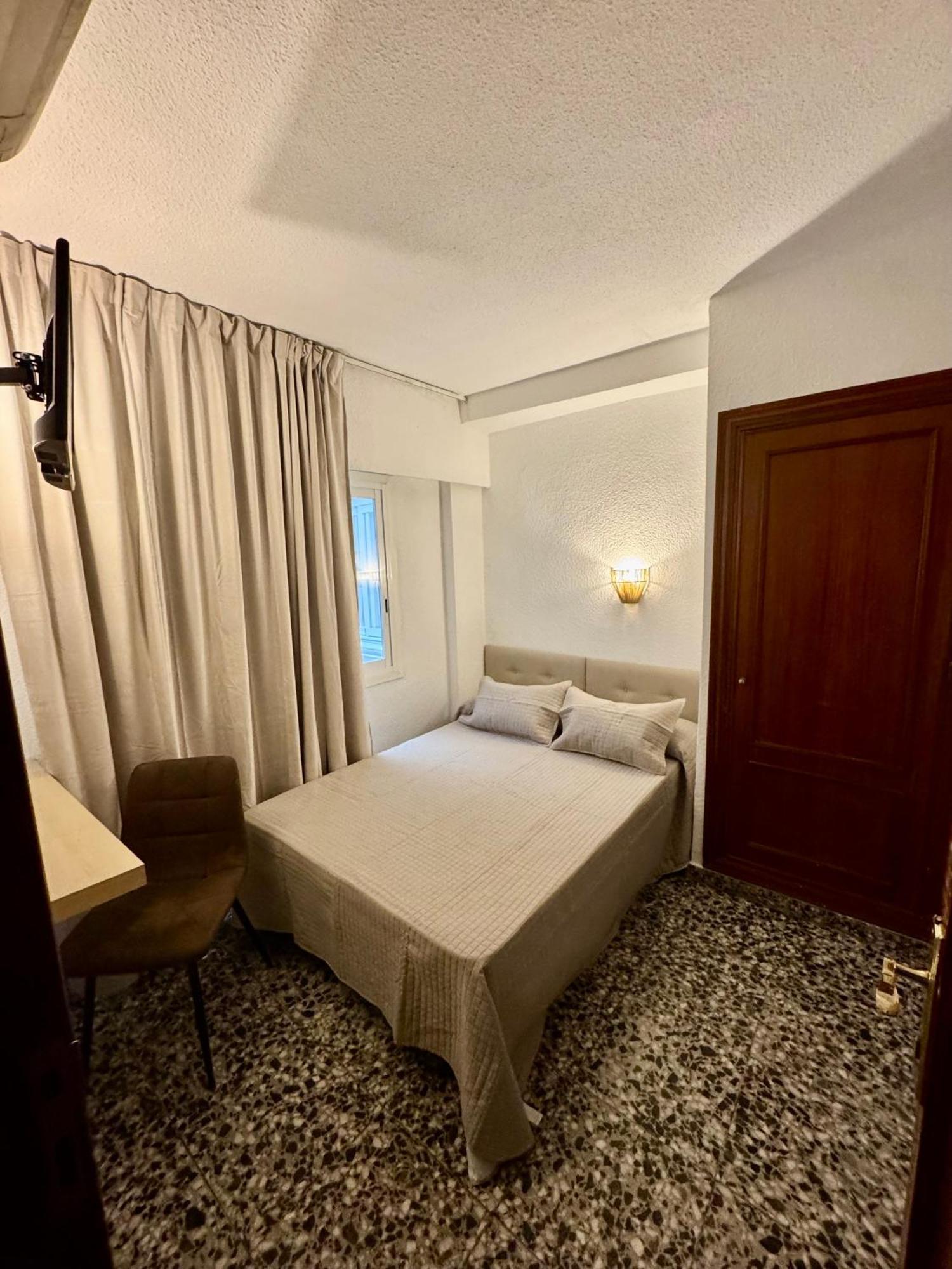 Bh Angeles Hotel