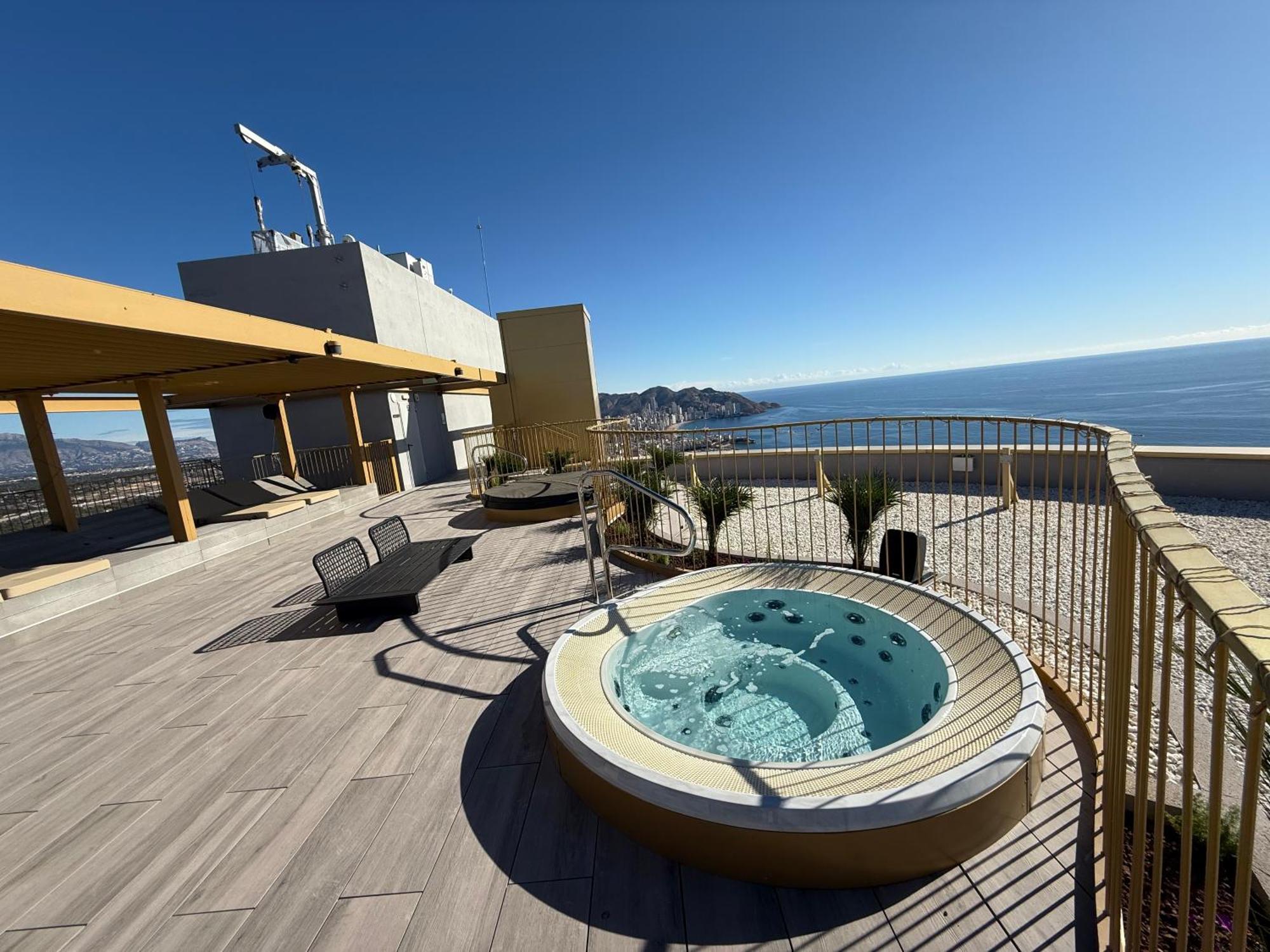 Intempo Sky 26 Floor Seaview * Benidorm