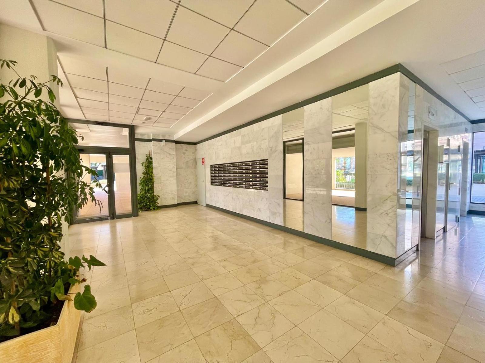 Apartamento Gemelos 26 Floor Levante
