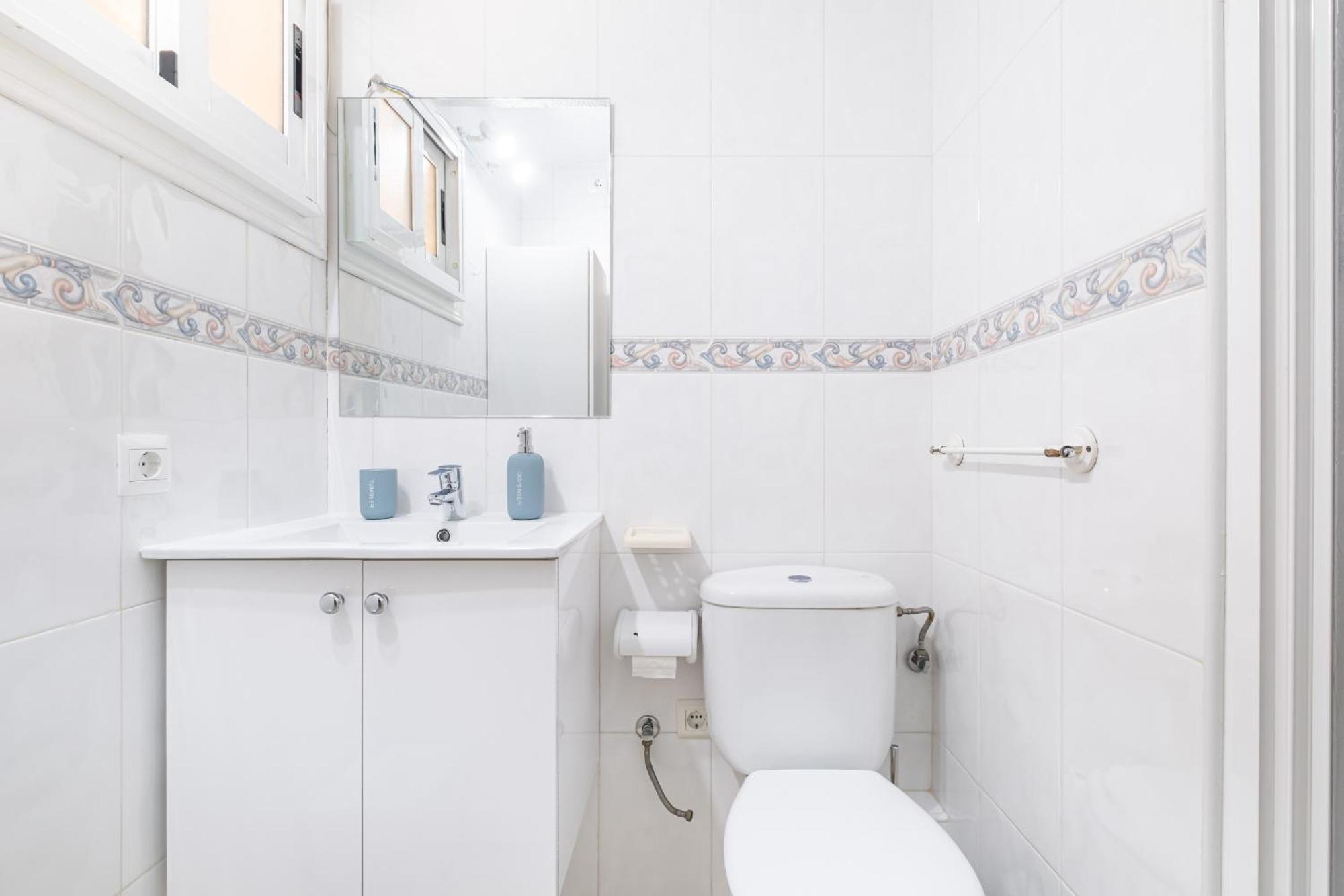 Loixana 10-8 - Arena Appartement *