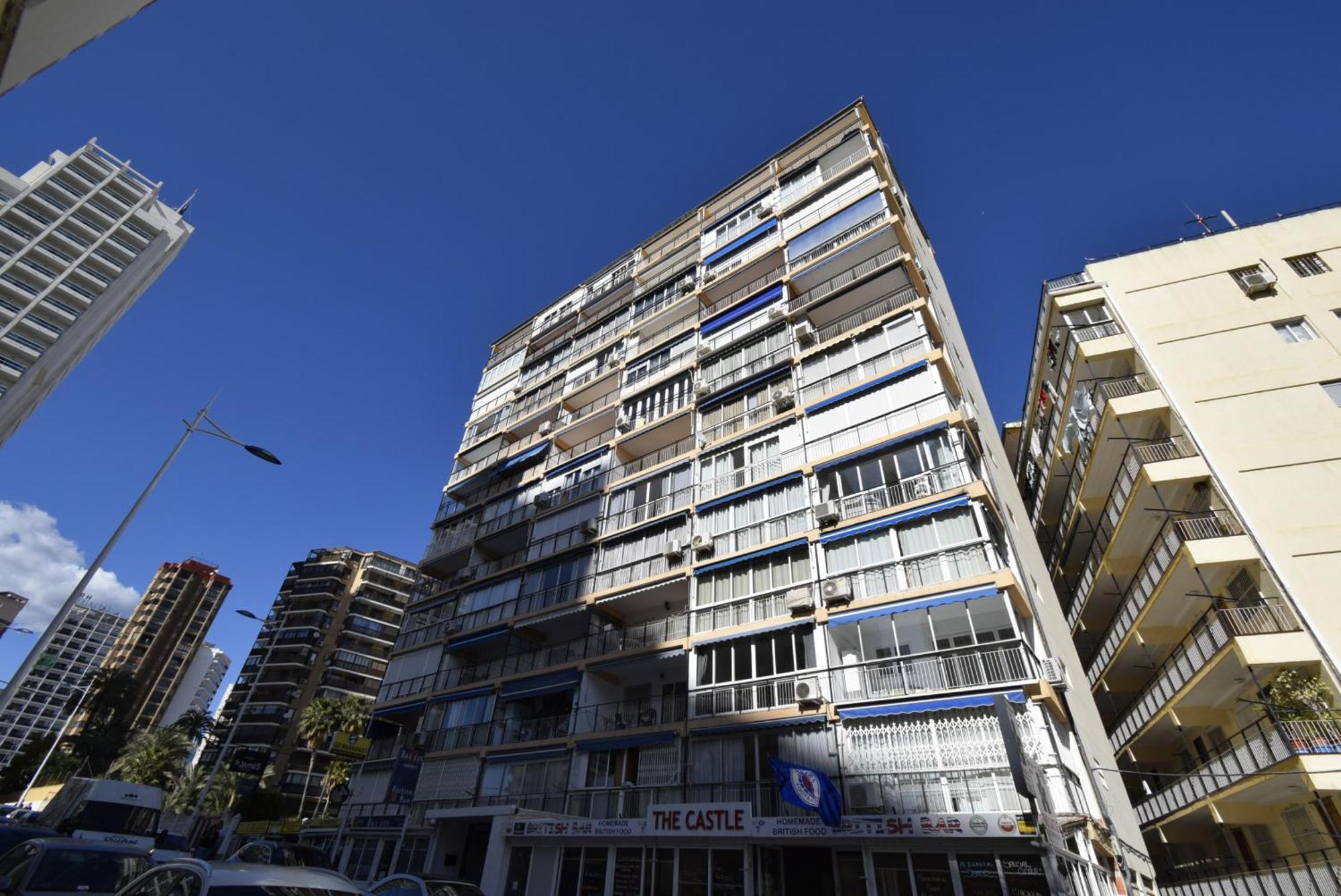 Dona 2 10-5 - Arena Benidorm