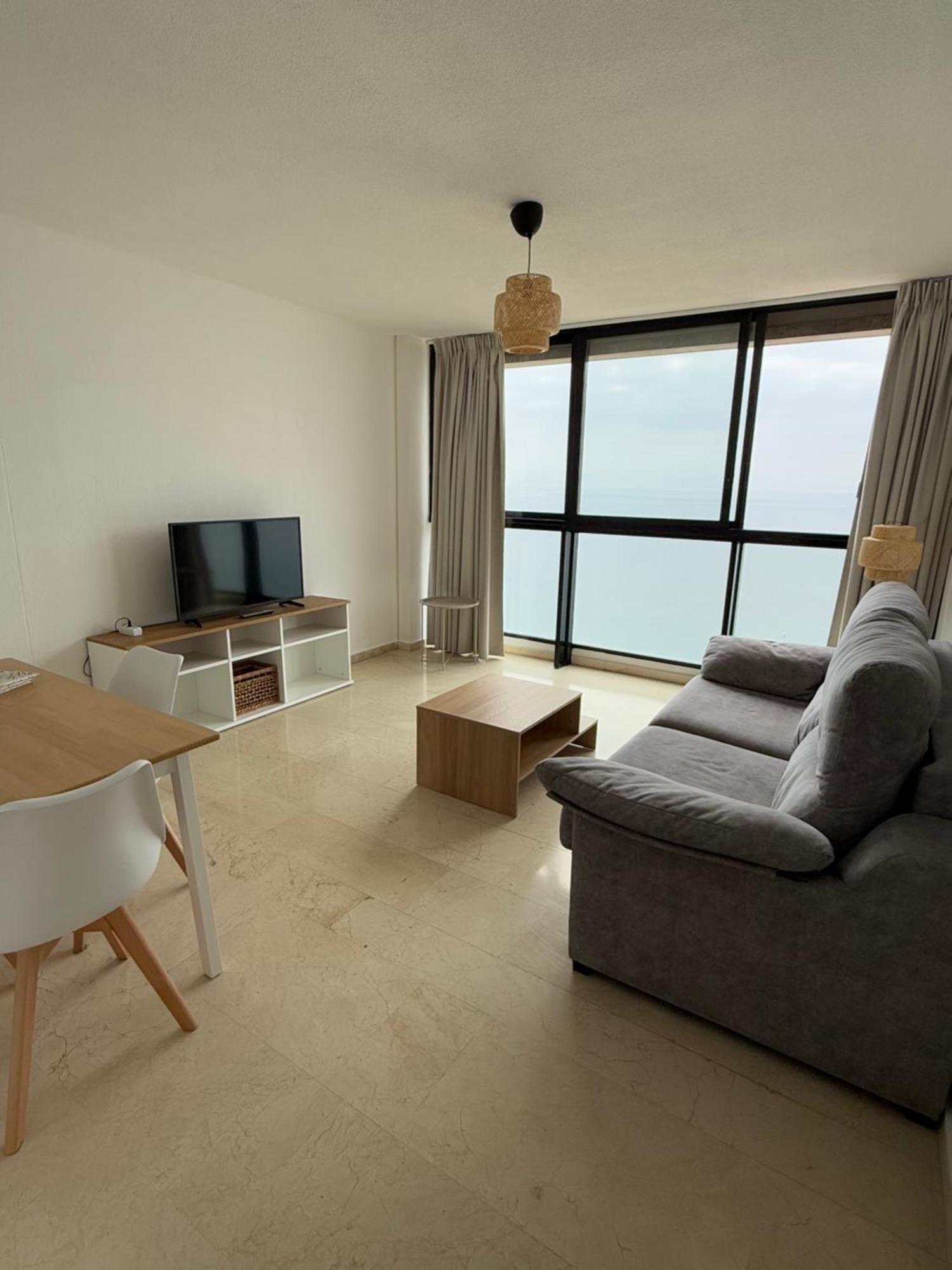 Primera Linea De Playa, Benidorm. Apartment Benidorm