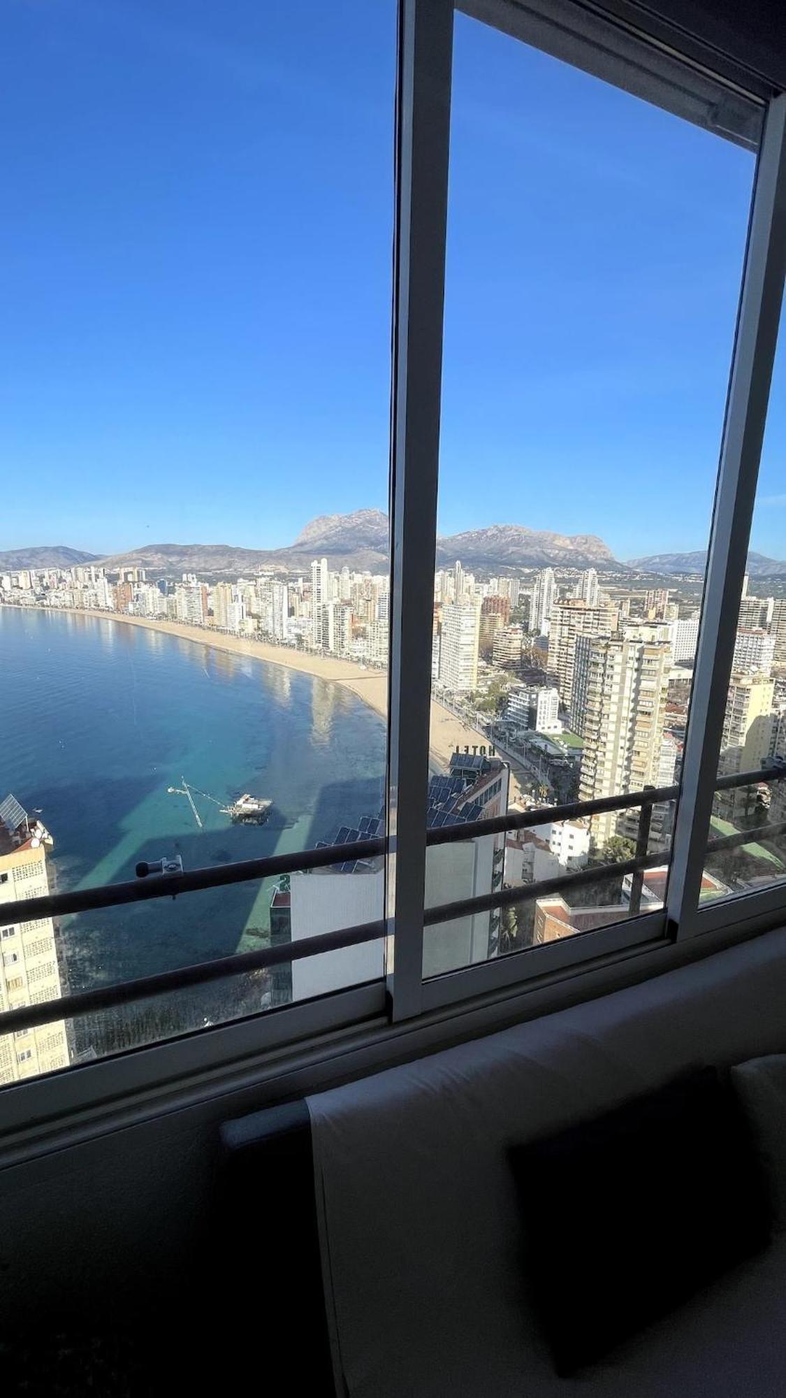 Ocean View Apartment, Rincon Loix Pool Apartment Benidorm