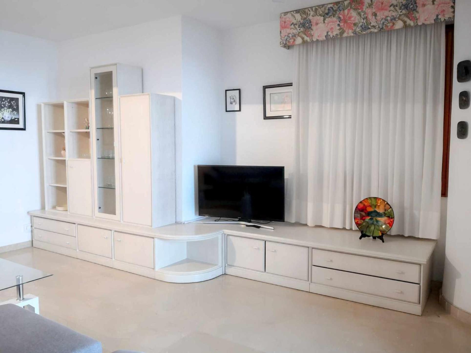 En Playa De Levante Arenas Ac Apartment *