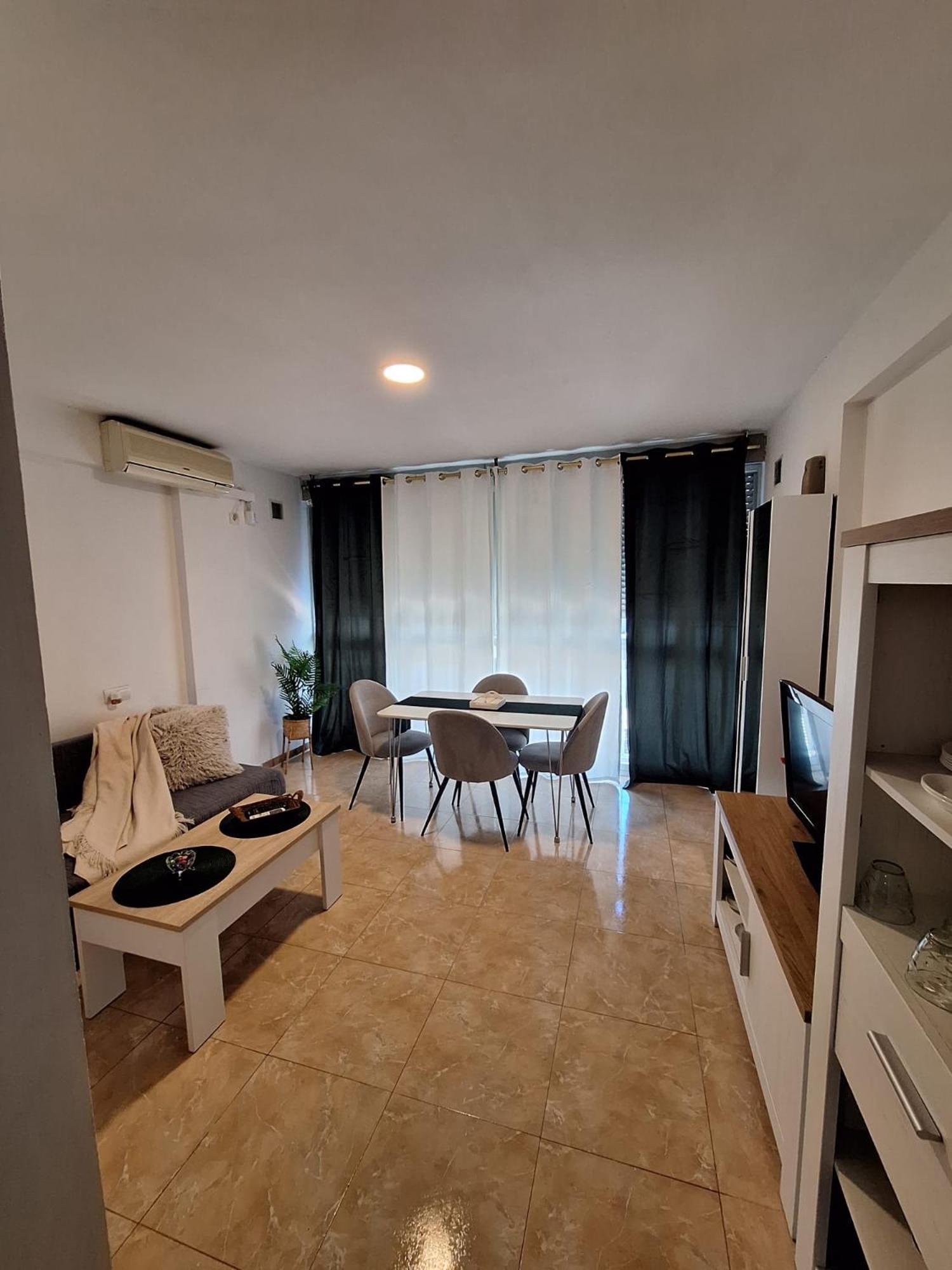 Beautiful New One Bedroom In Benidorm