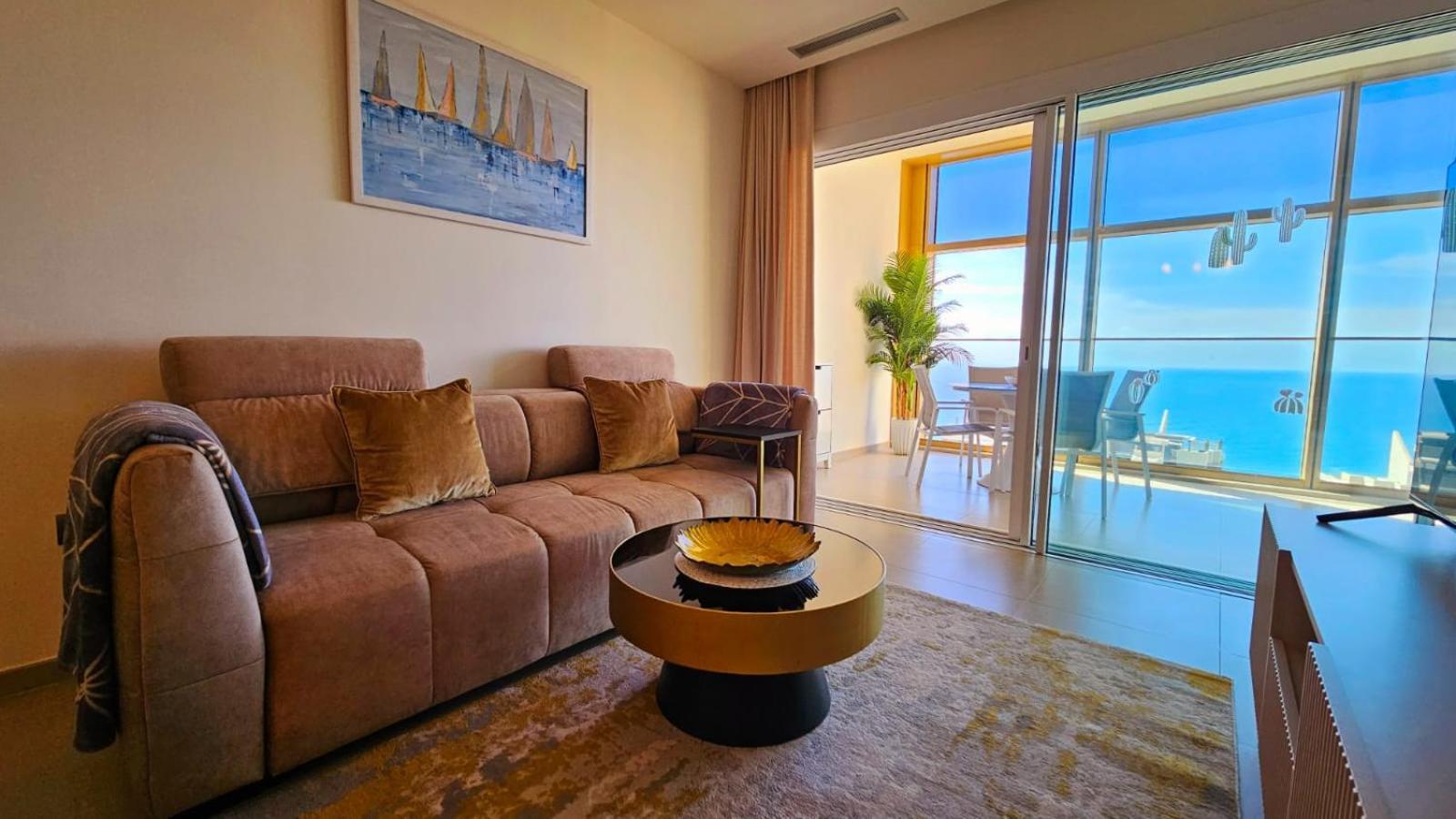 Intempo By Holuxe - 211- 21st Floor Apartment *