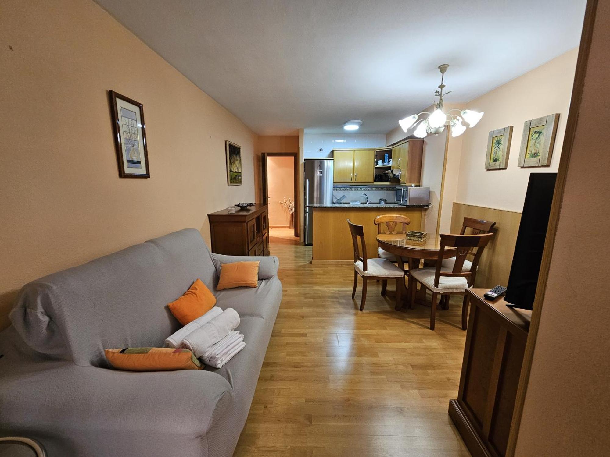 Apartment Grau If