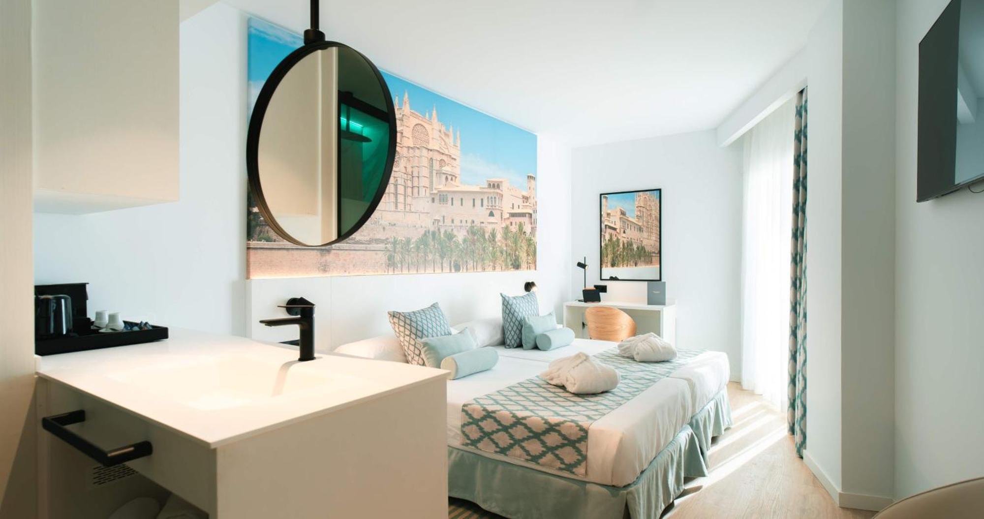 Espana Hotel 4*
