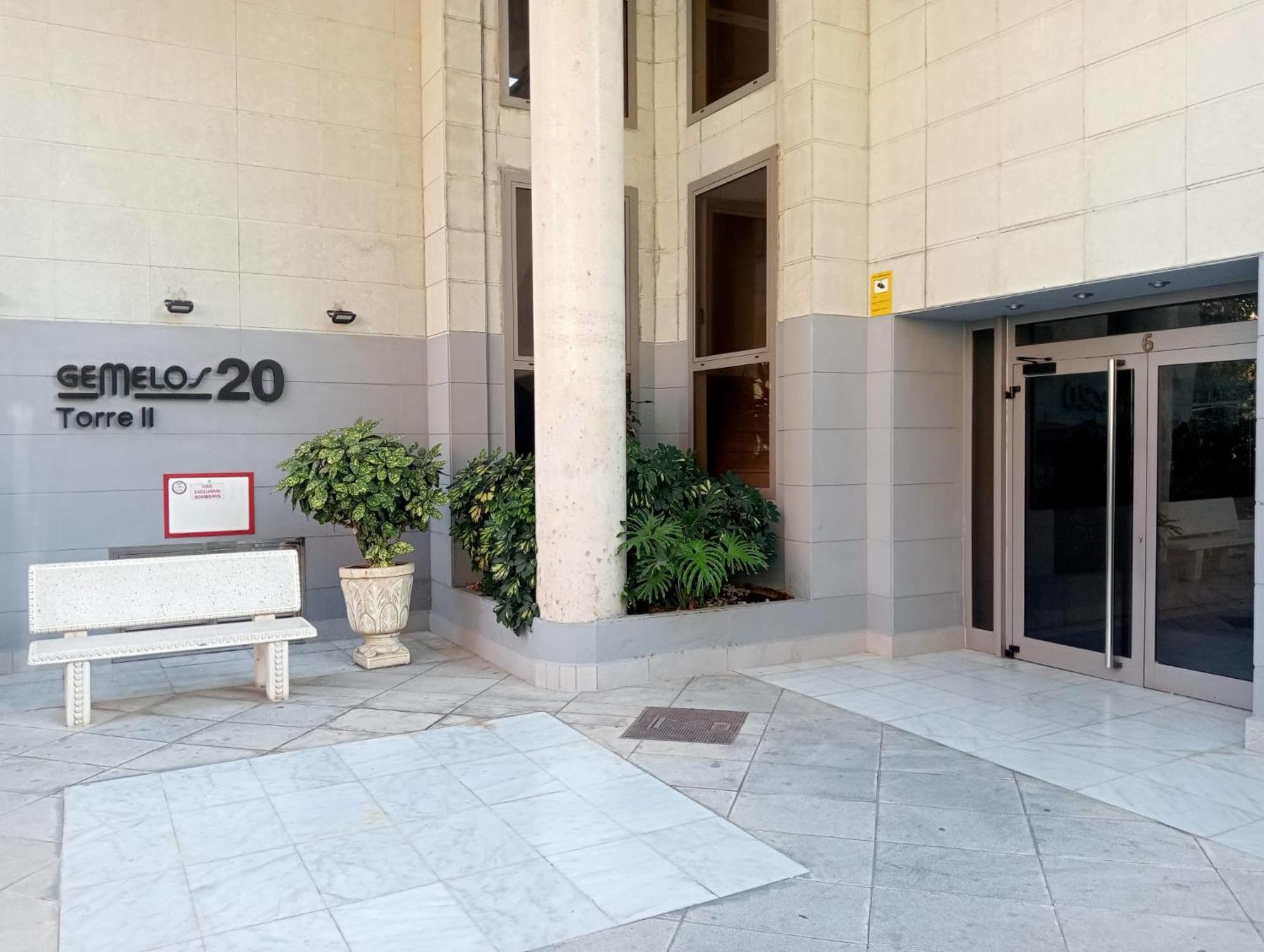 Apartment Turistico En Gemelos 20, Planta 14 *