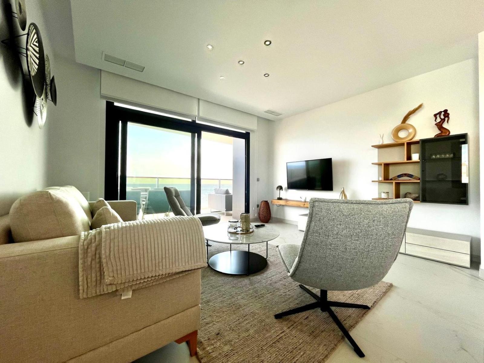 Sunset Cliffs Seasonal Apartment