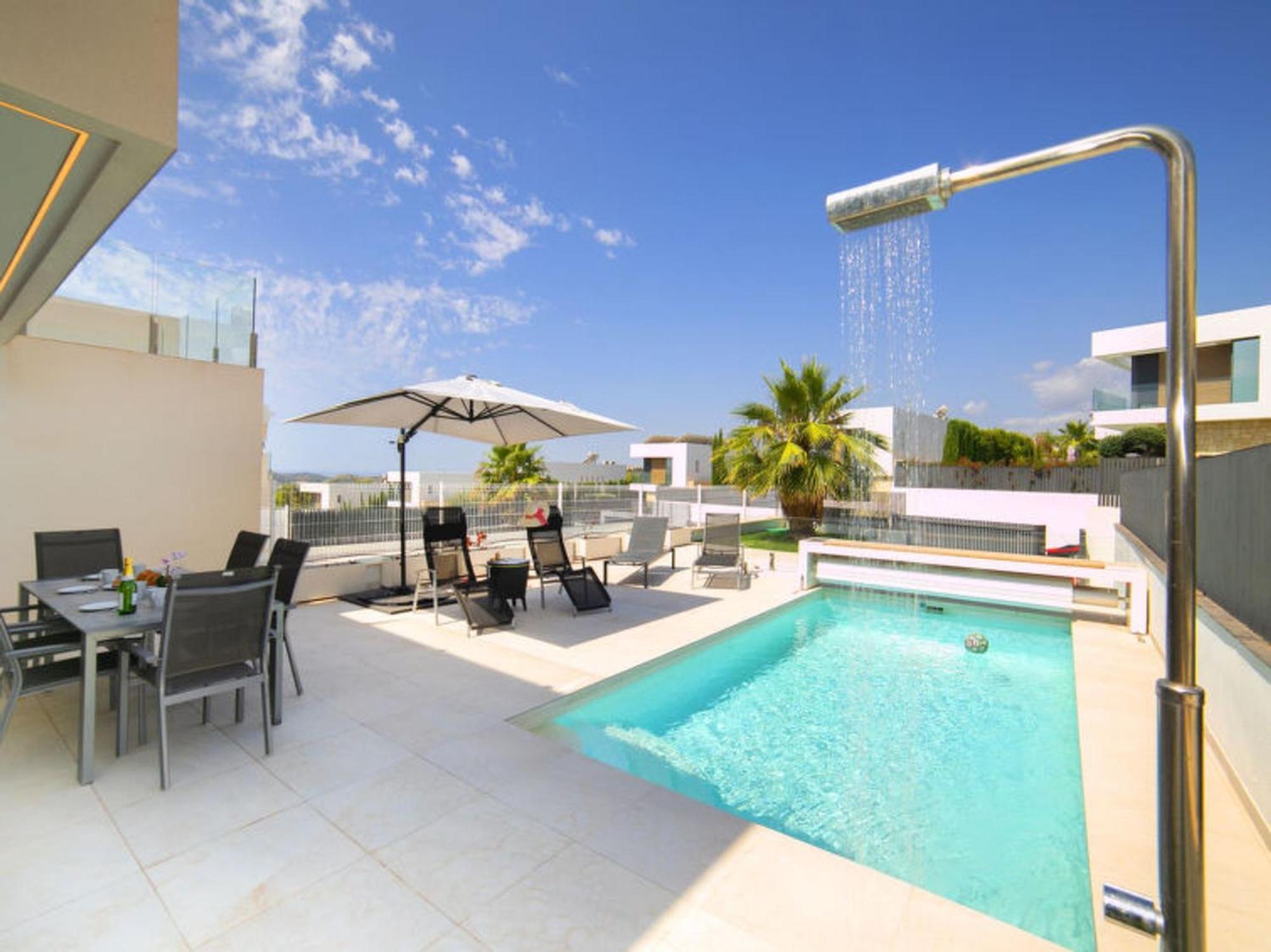 Global Bruselas - By Global Rental Holidays 18917 Benidorm