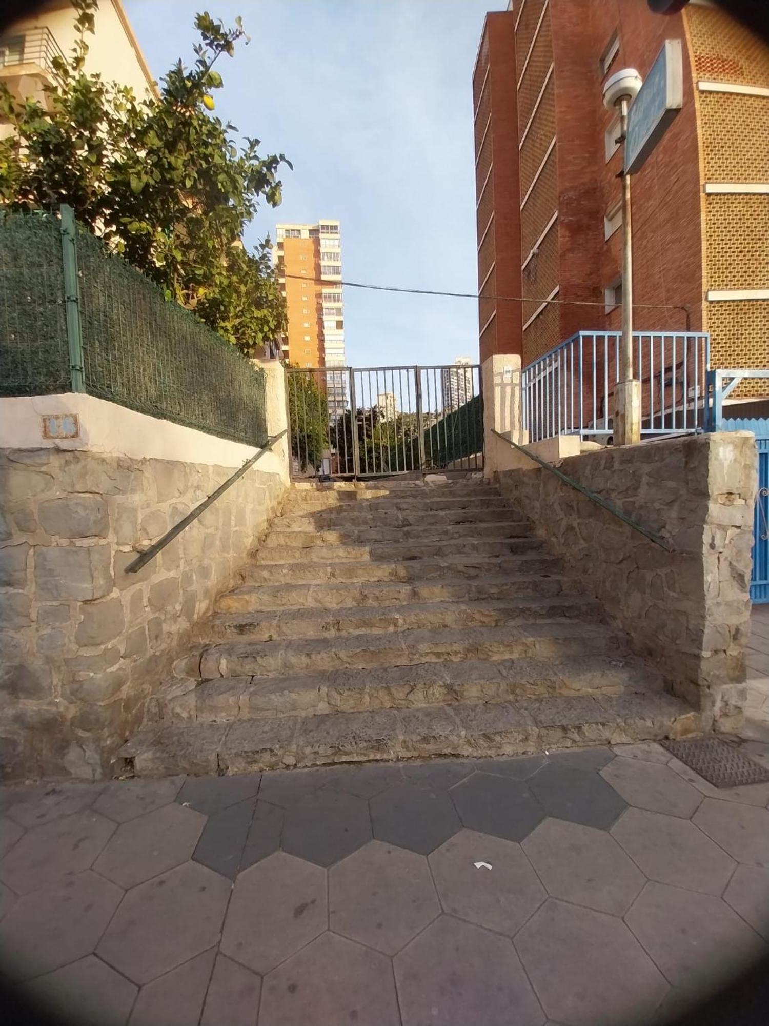 Jardin Ametlla & Corta Duracion