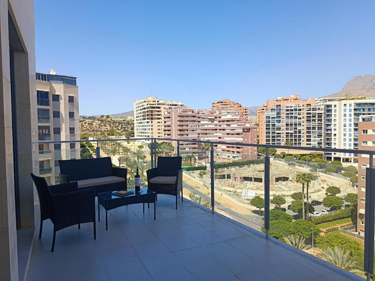 La Cala De *