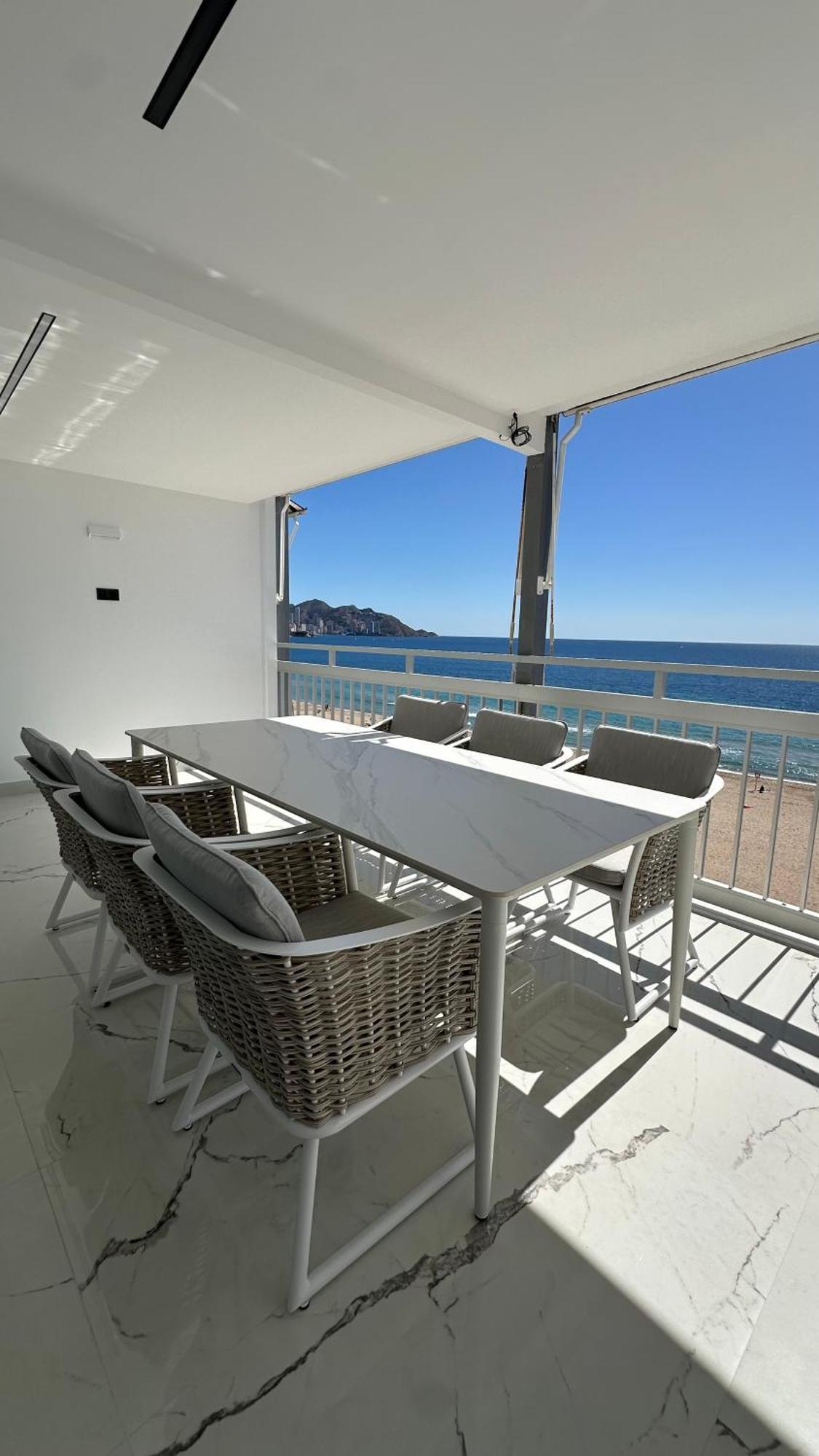 Esmeralda, Beachfront Poniente, 1st Line Frontal Seaview, Ocean Terrace