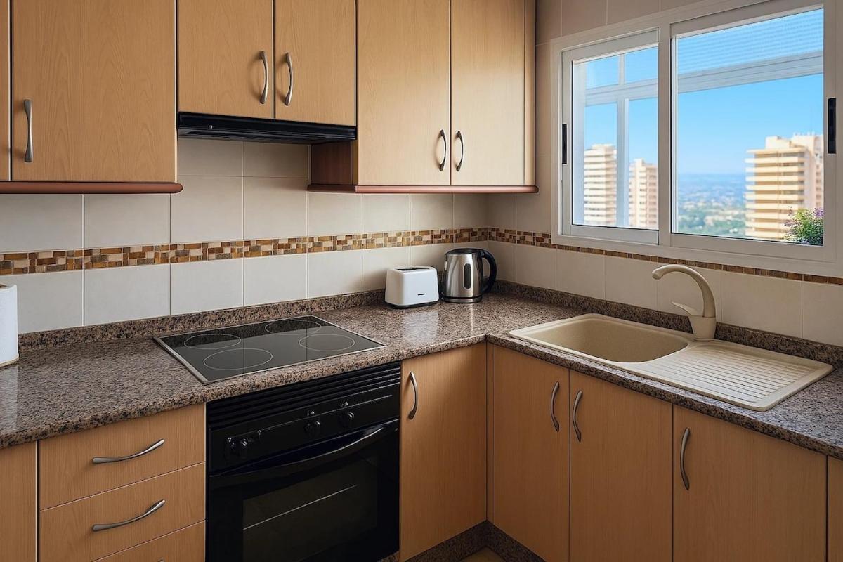 Apartamento A Estrenar Con Vistas A La Playa De Levante Con Plaza De Garaje Apartment Benidorm