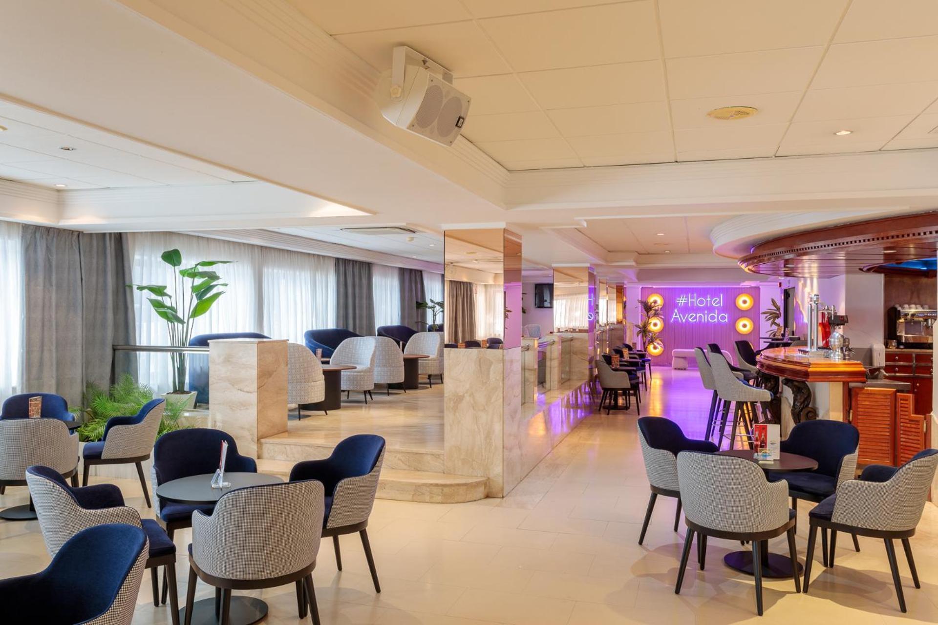 Hotel Avenida 4*