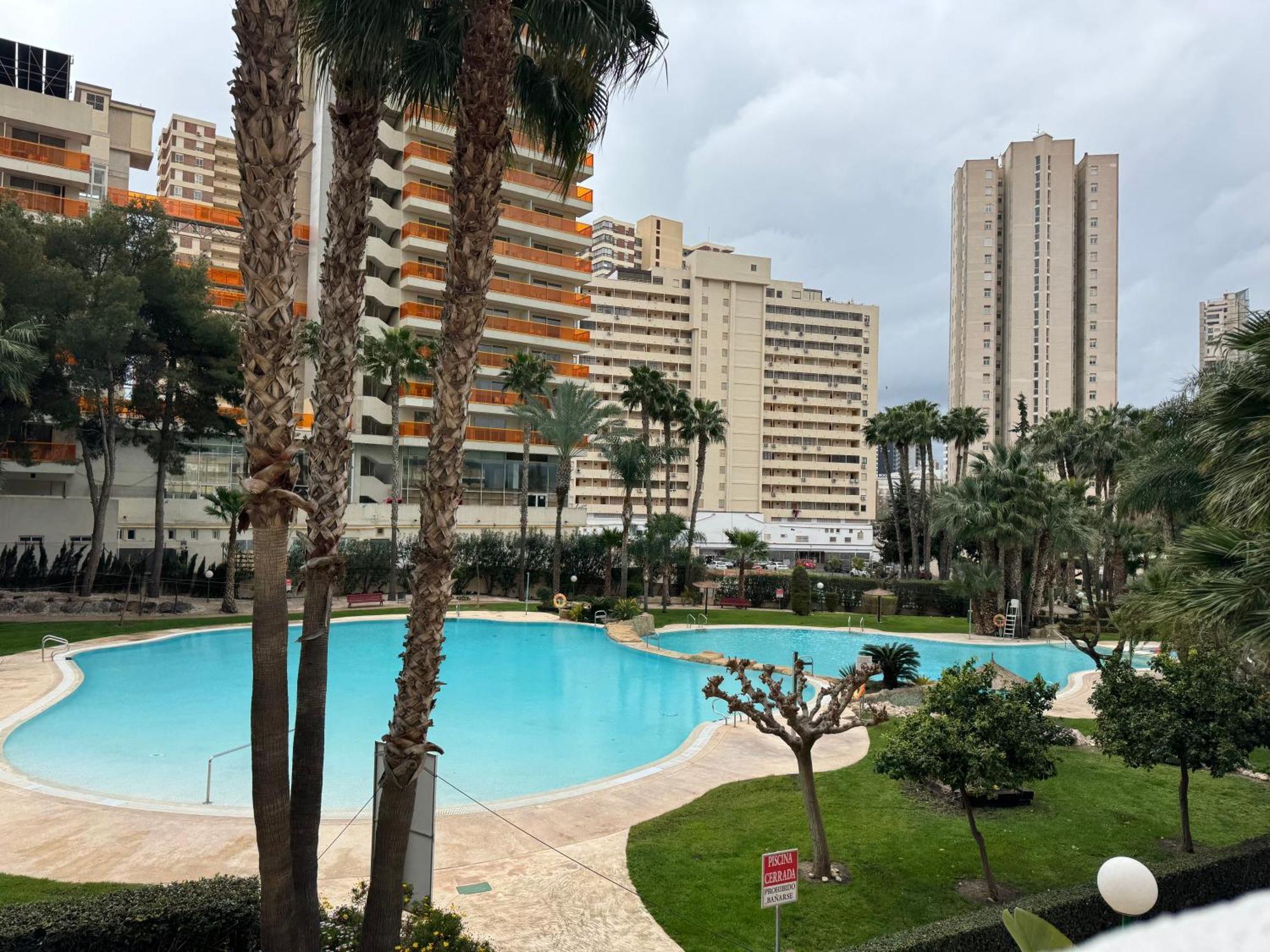 Gemelos 22 ,benidorm-alicante *