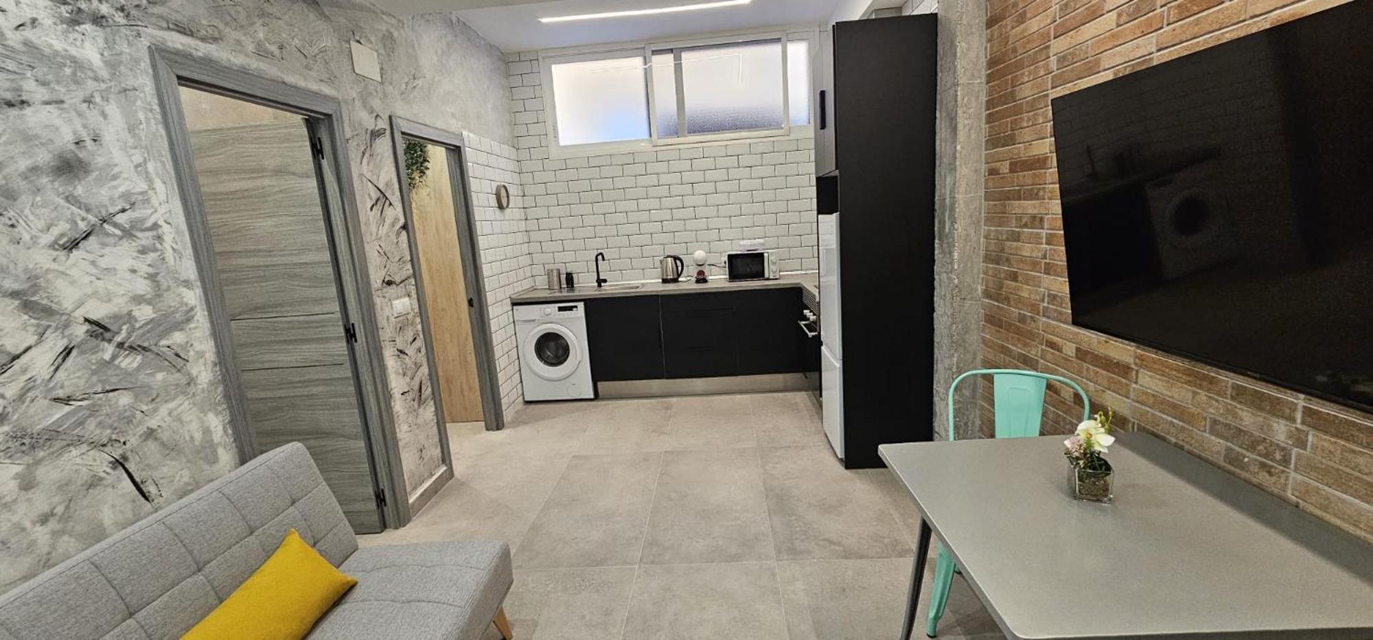 Jl A Appartement *