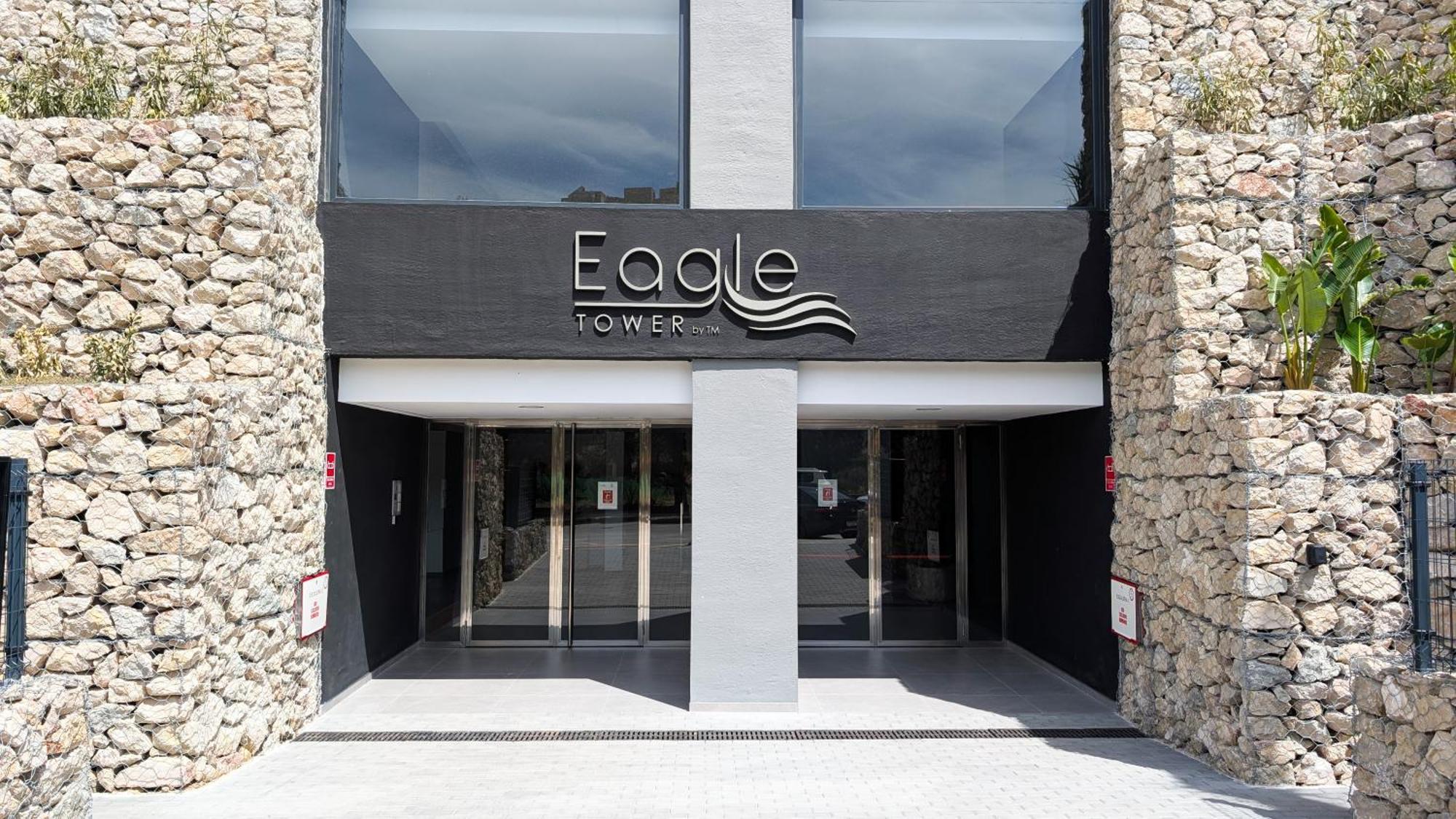 Eagle Tower Sweet Apartment *