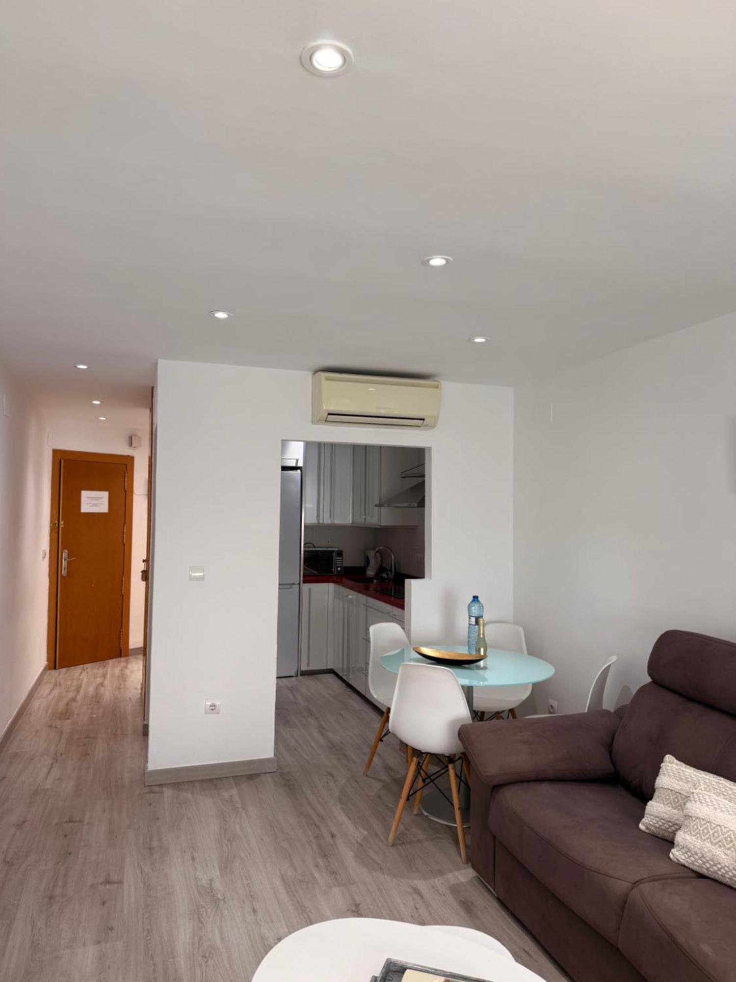 Damas Piso18 Benidorm