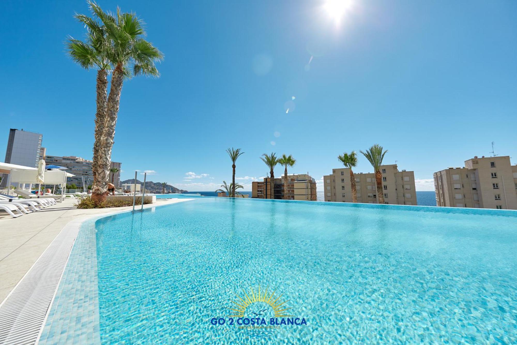 Sunset Cliffs Palms Apartamento Benidorm