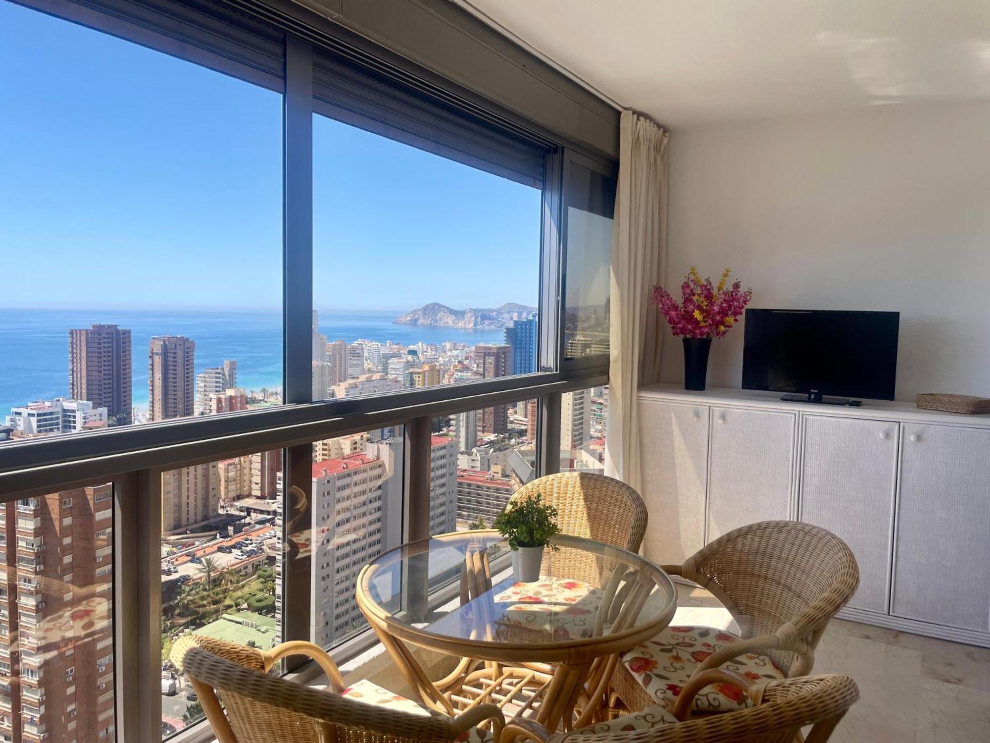 Apartment In Gemelos 20 With Pool And Parking
