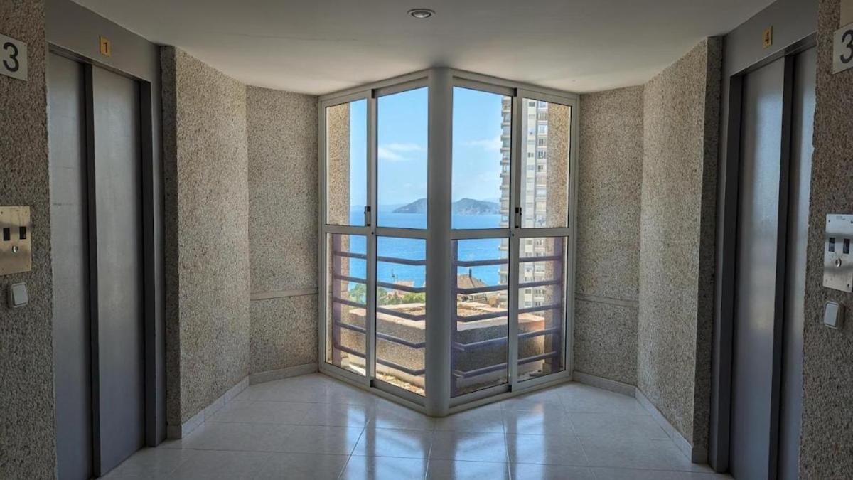 Incredible Sea Views Apartment