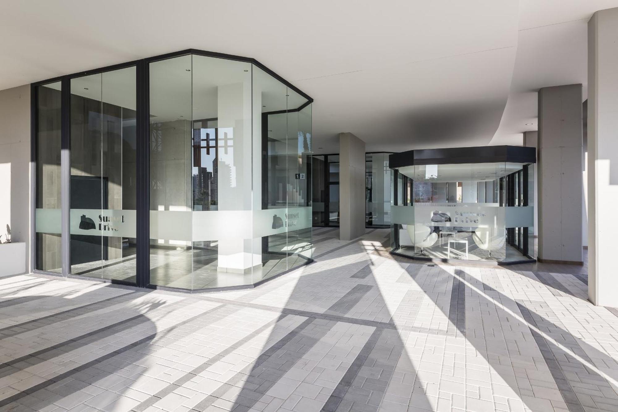 Apartment Sunset Drive 128 Luxury Retreat By Car