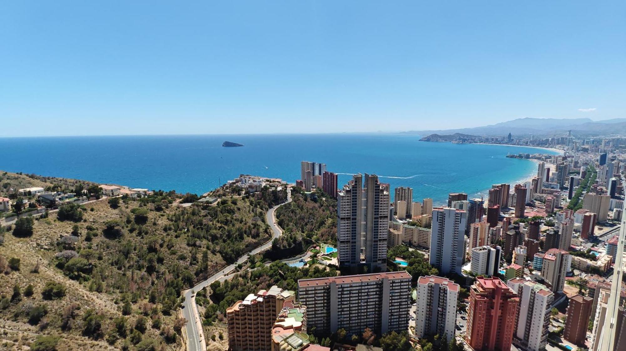 Luxury On The 41st Floor With Stunning Sea Views Apartamento Benidorm