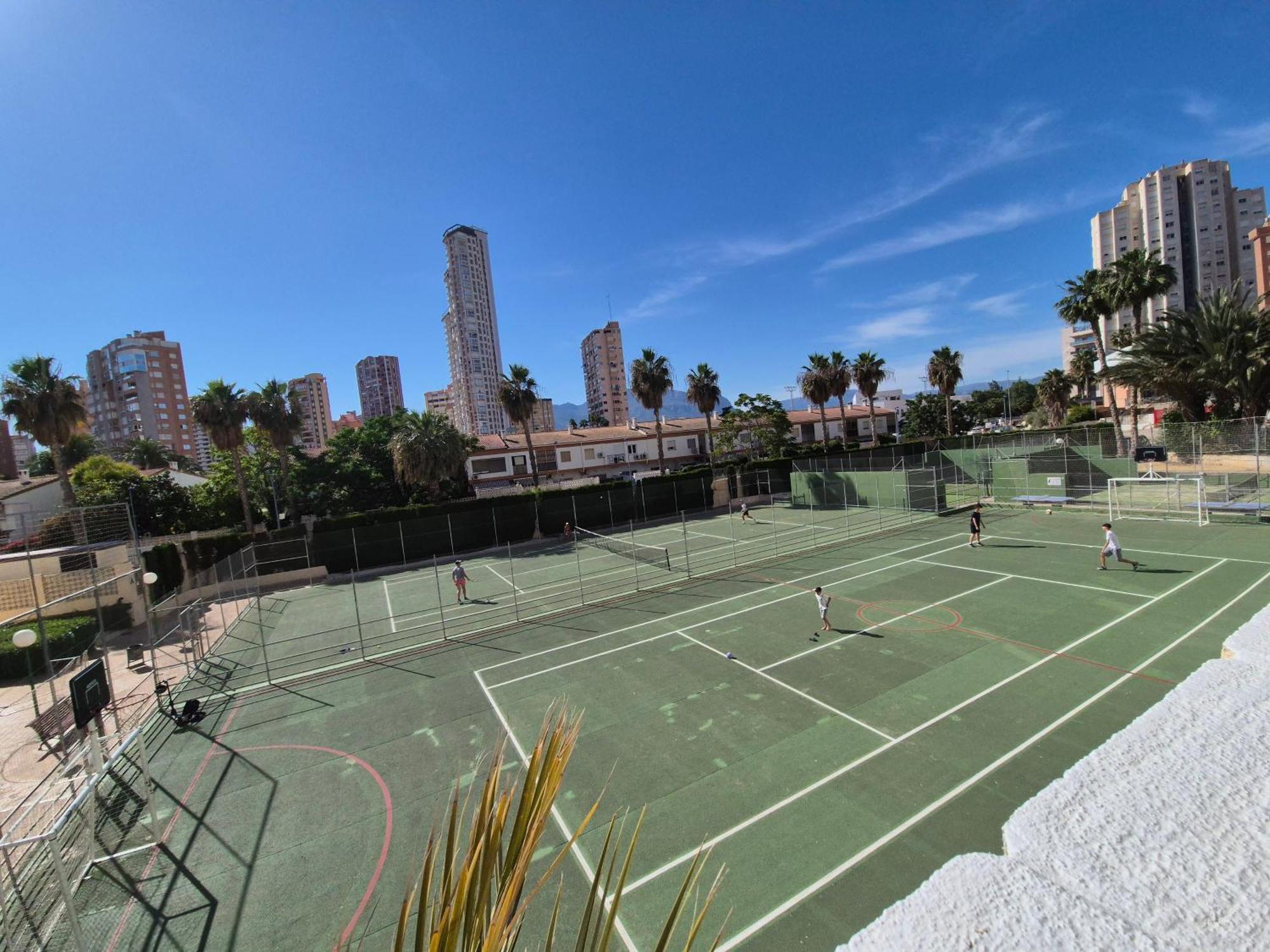 Gemelos 22-Fincas Benidorm