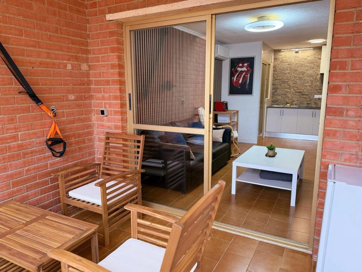 Con Piscina Y Garaje En Appartement