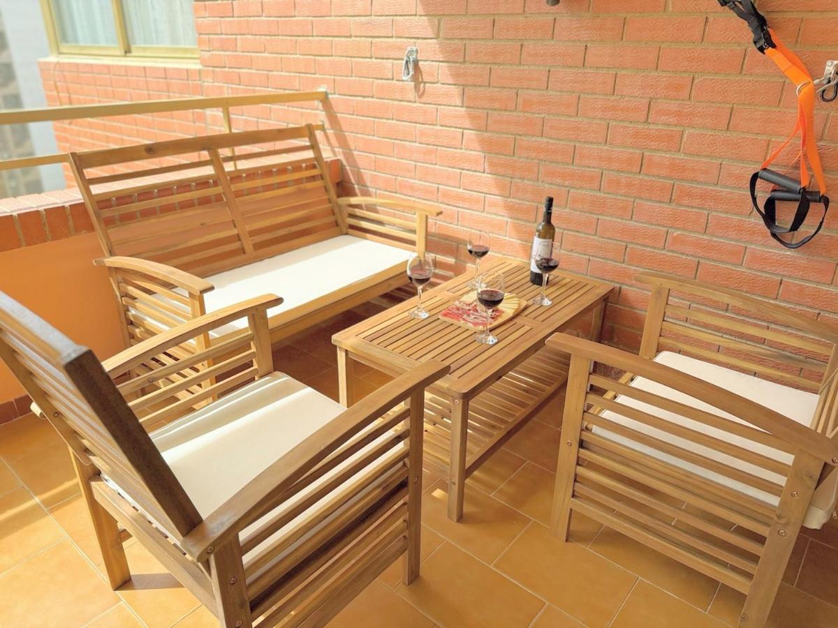 Con Piscina Y Garaje En