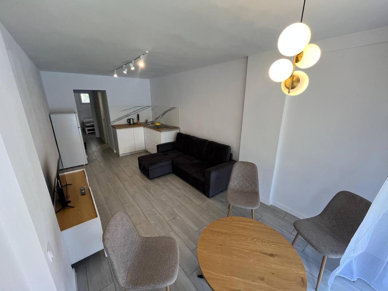 Appartement Hannibal 31 *